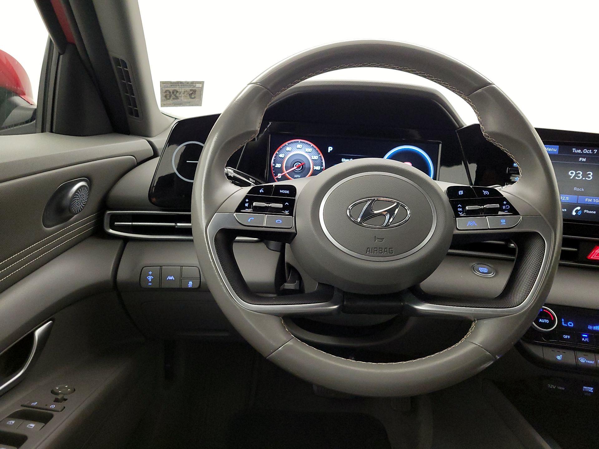 Thumbnail: 2021 Hyundai Elantra - 10