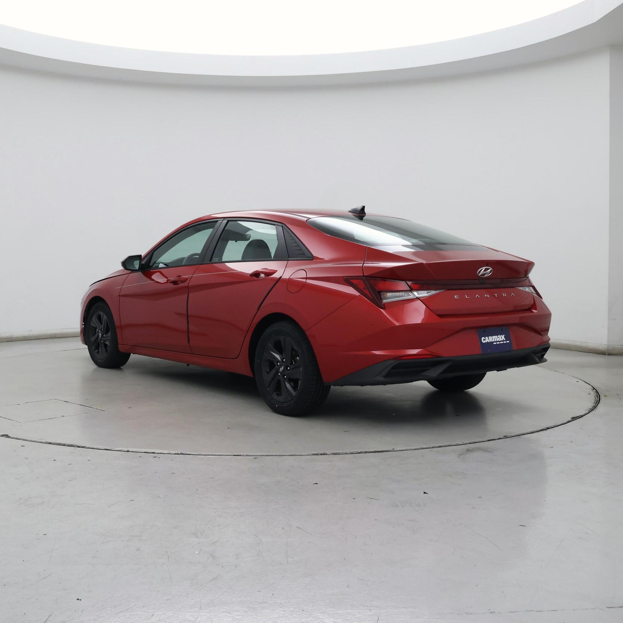 Thumbnail: 2021 Hyundai Elantra - 2