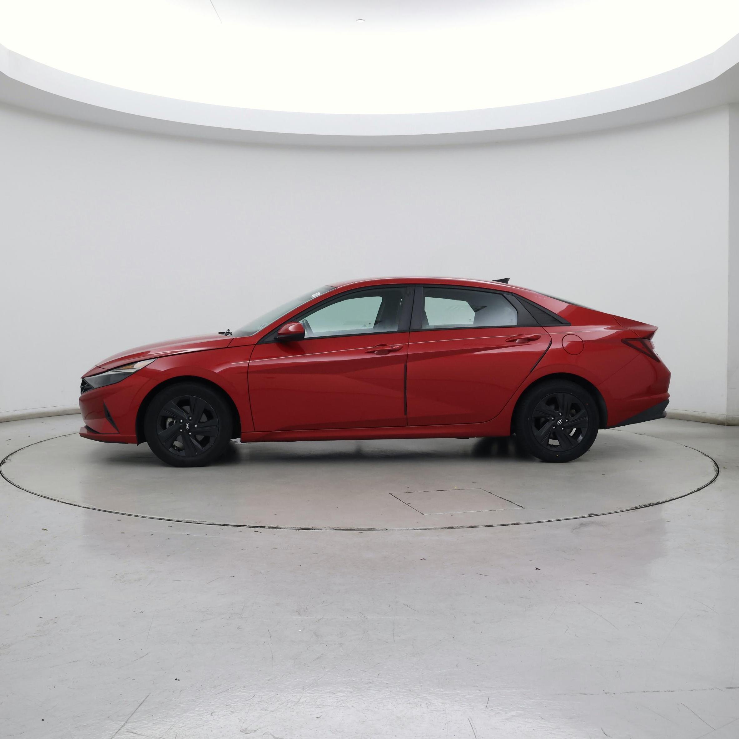 Thumbnail: 2021 Hyundai Elantra - 3