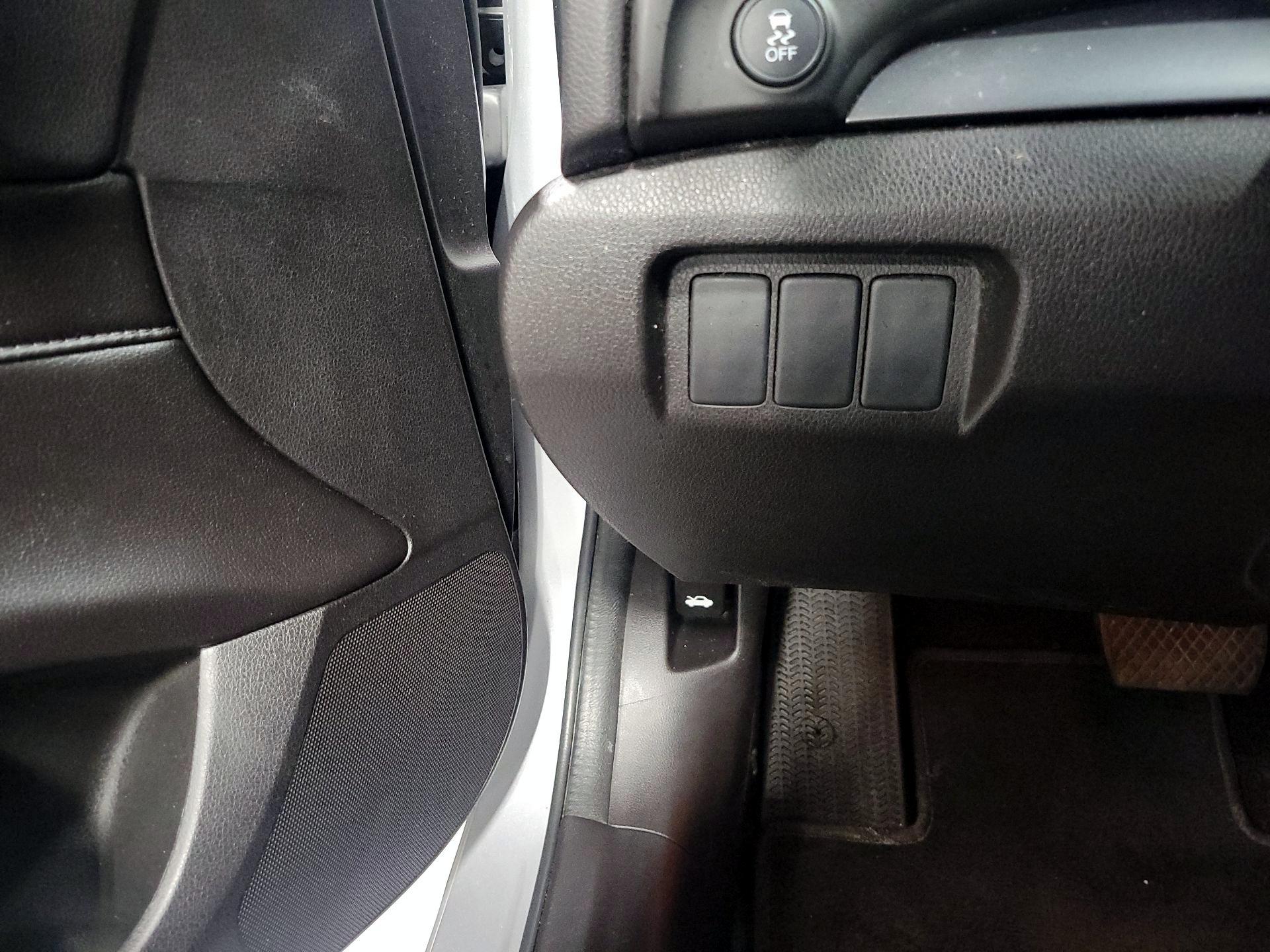 Thumbnail: 2015 Acura ILX - 13