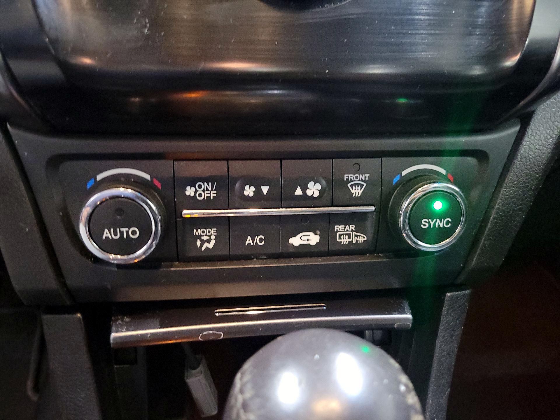 Thumbnail: 2015 Acura ILX - 16