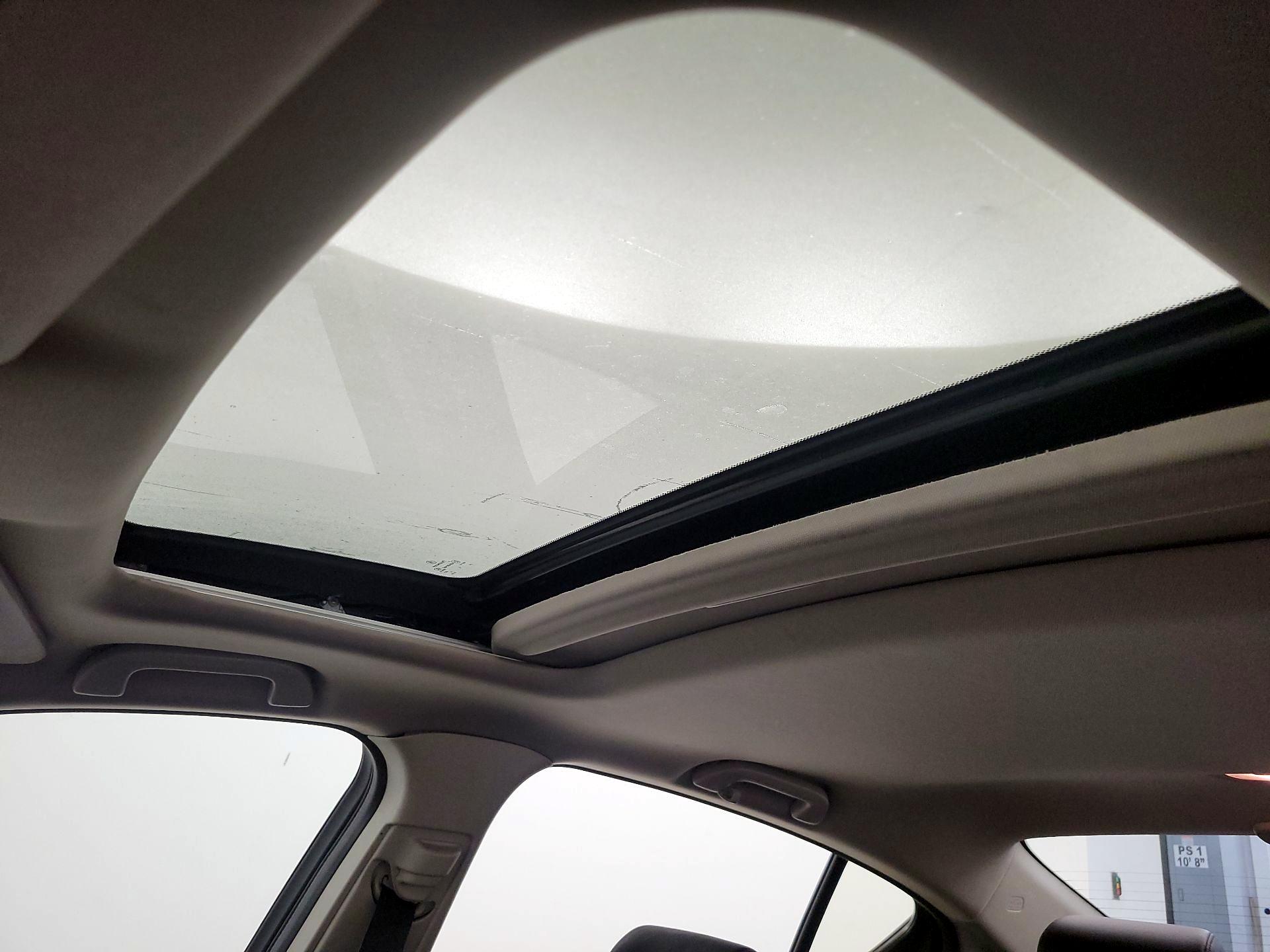 Thumbnail: 2015 Acura ILX - 19