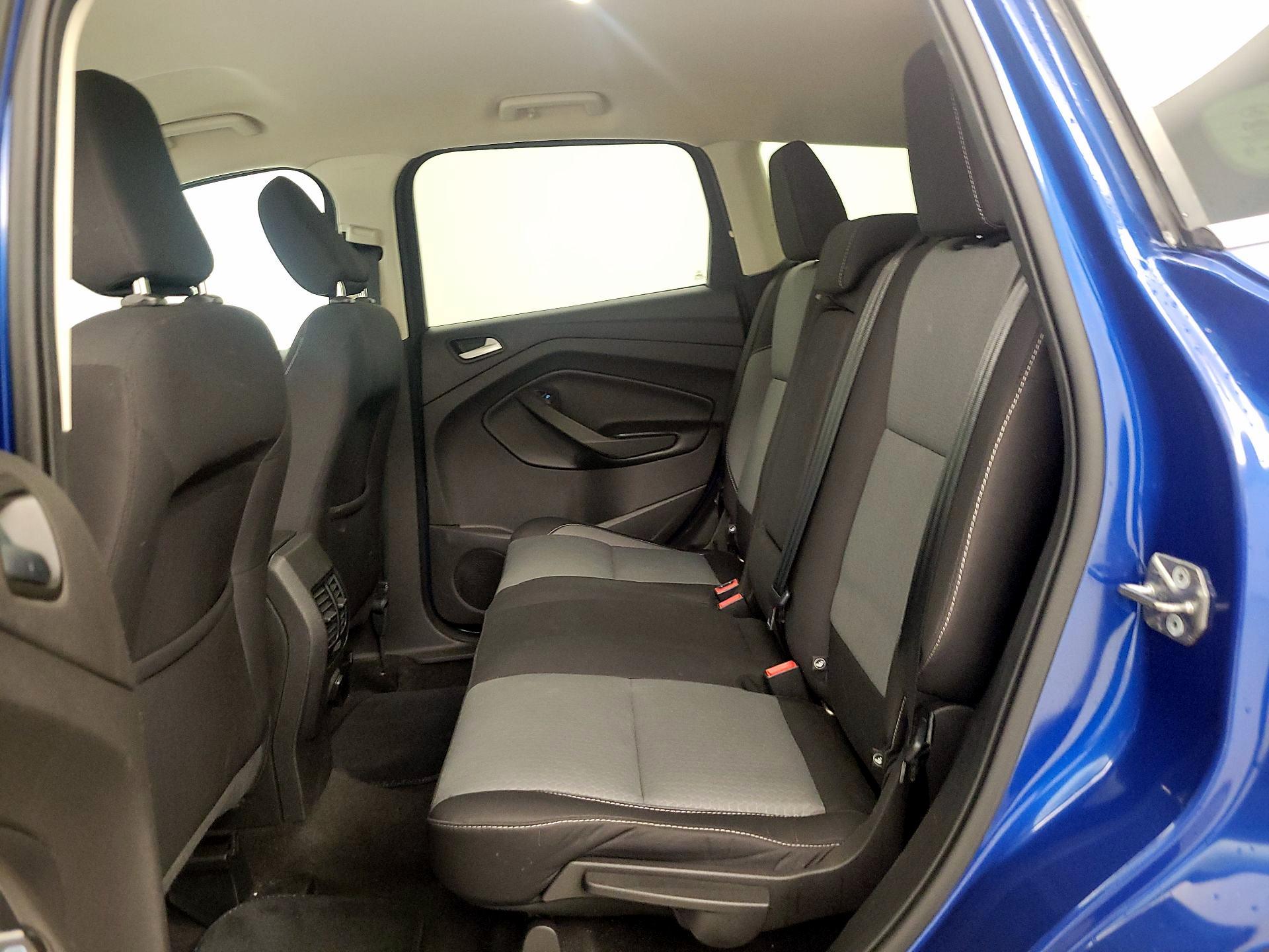 Thumbnail: 2019 Ford Escape - 19