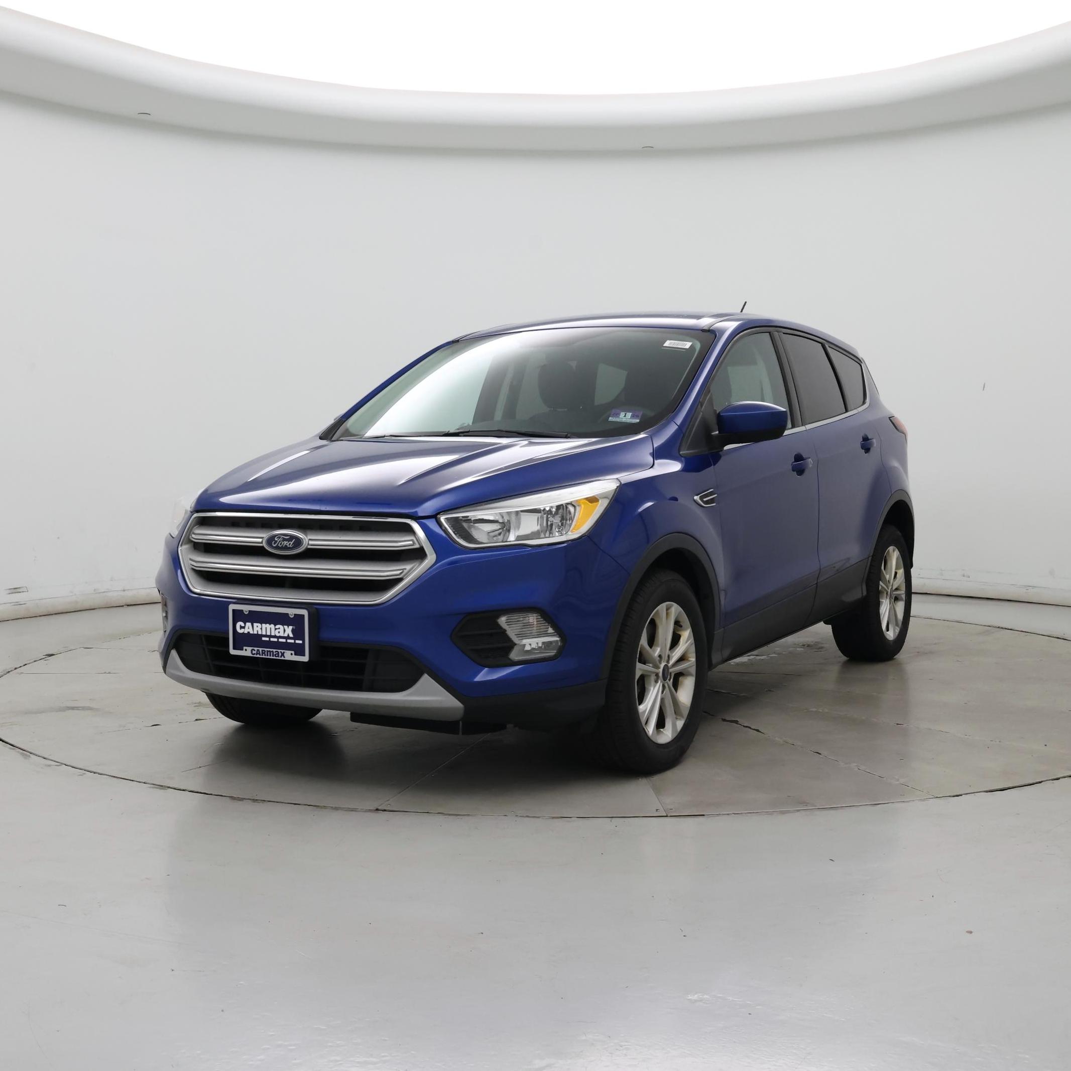 Thumbnail: 2019 Ford Escape - 4