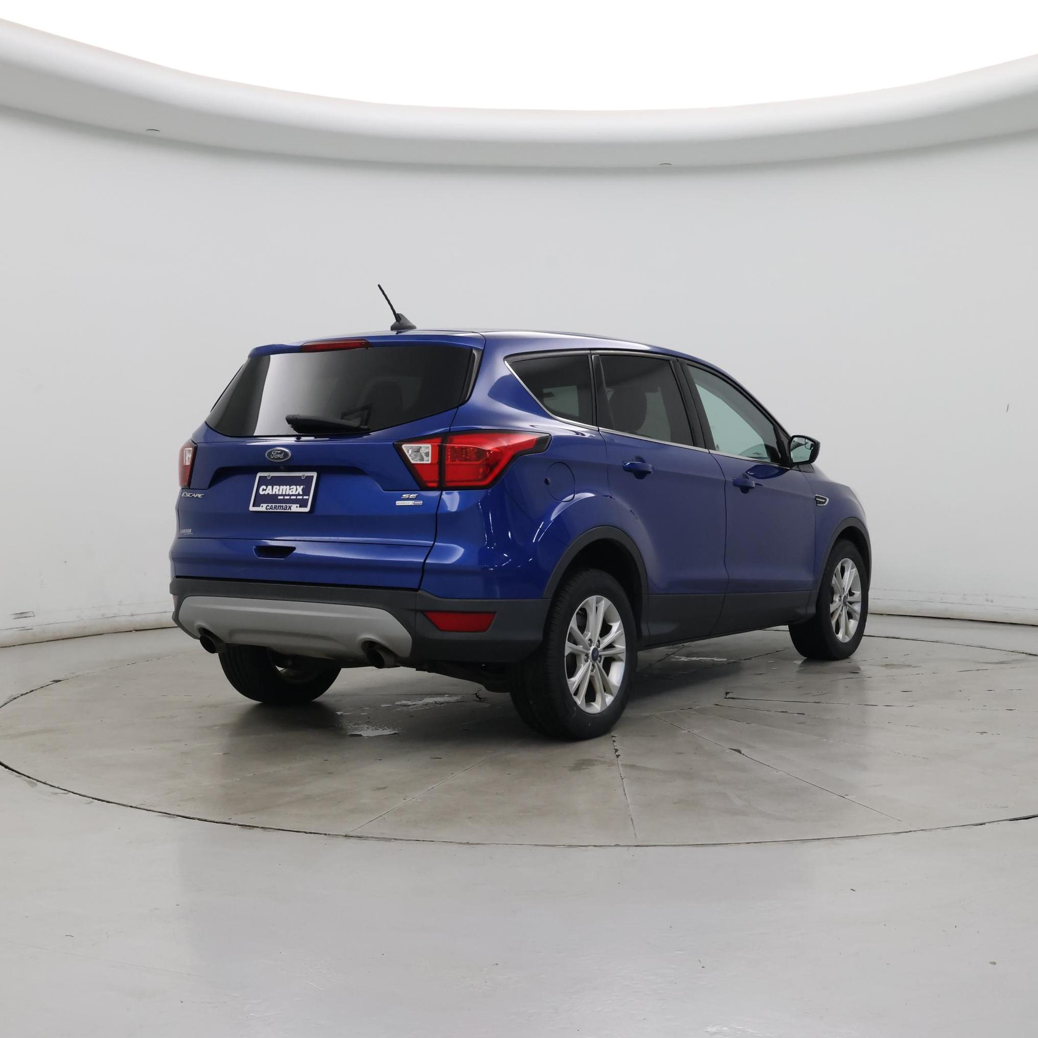 Thumbnail: 2019 Ford Escape - 8
