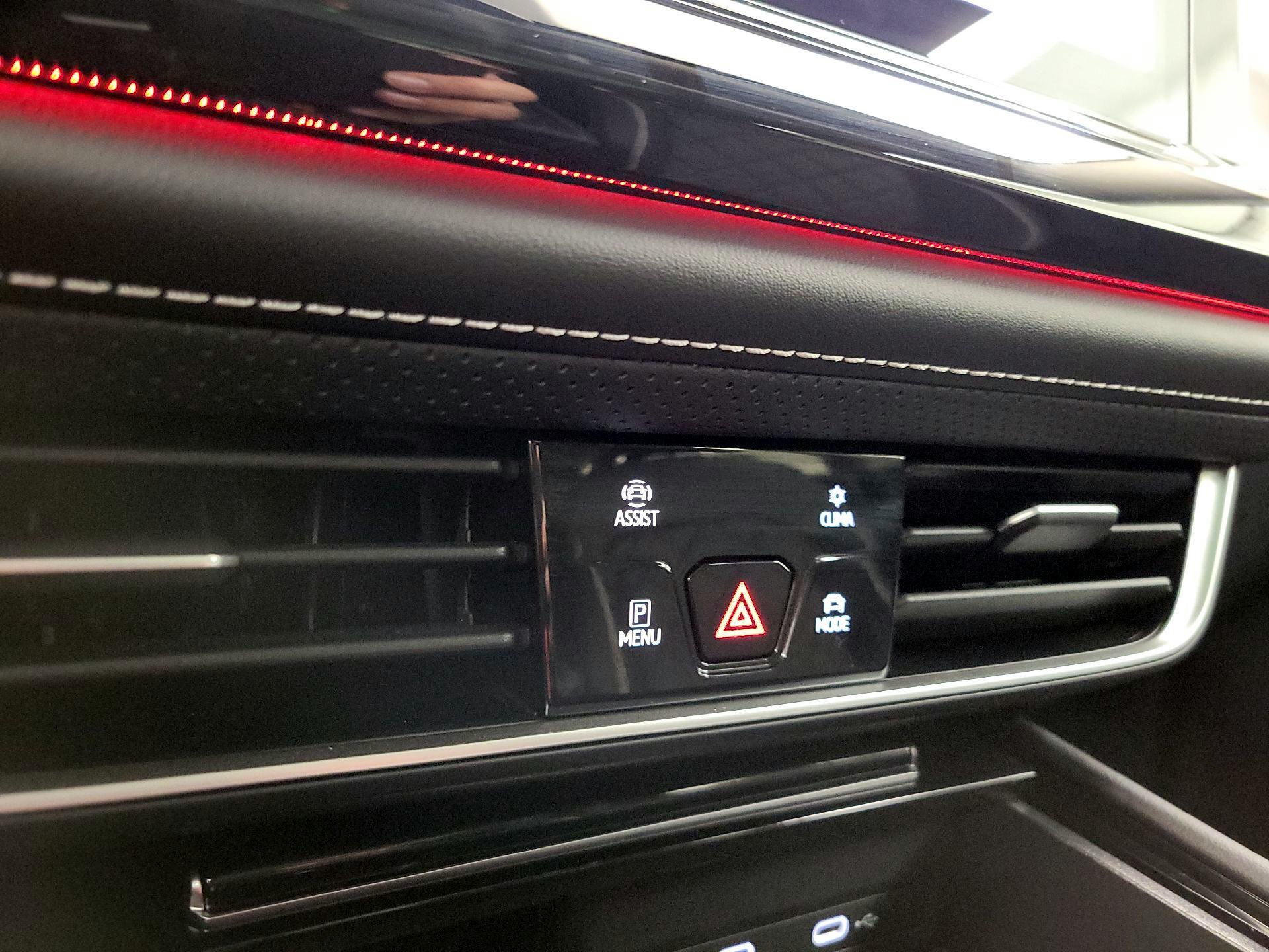 Thumbnail: 2024 Volkswagen Atlas - 17