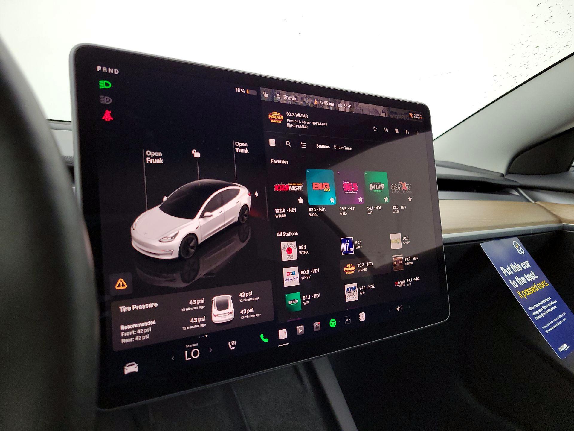 Thumbnail: 2023 Tesla Model 3 - 15