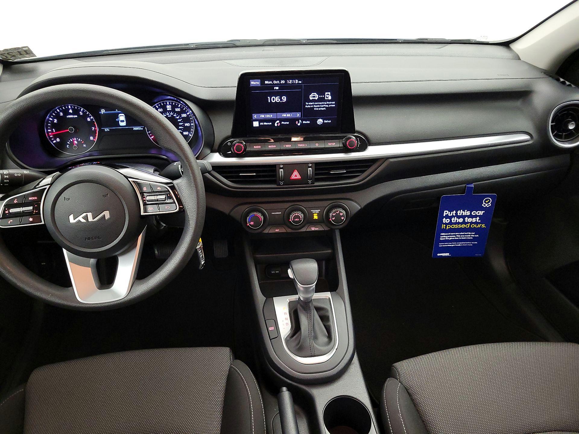 Thumbnail: 2023 Kia Forte - 9