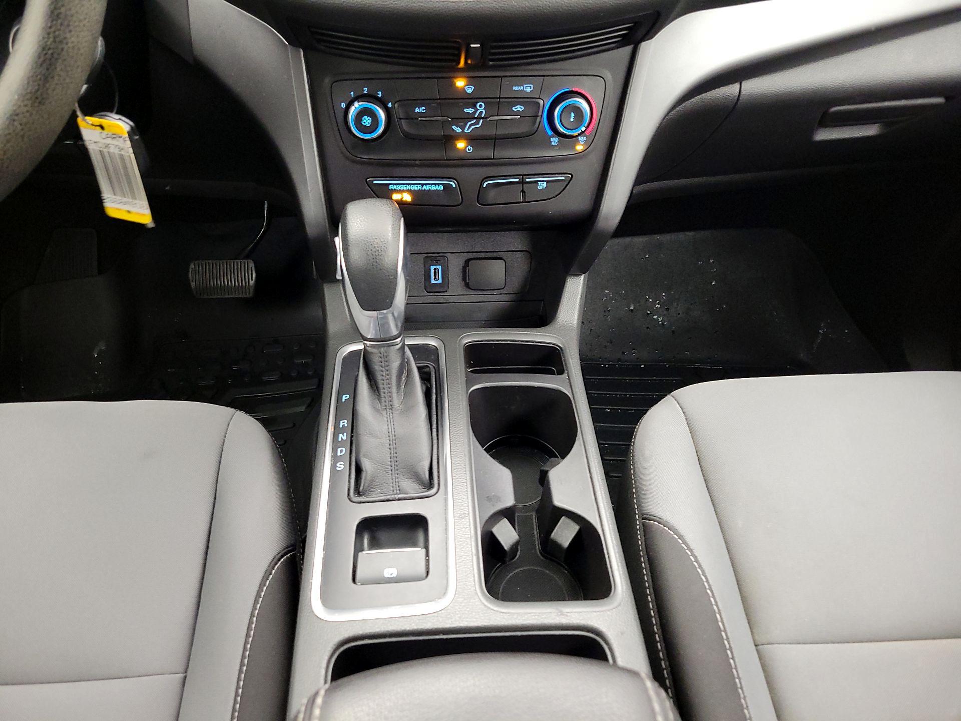 Thumbnail: 2017 Ford Escape - 17