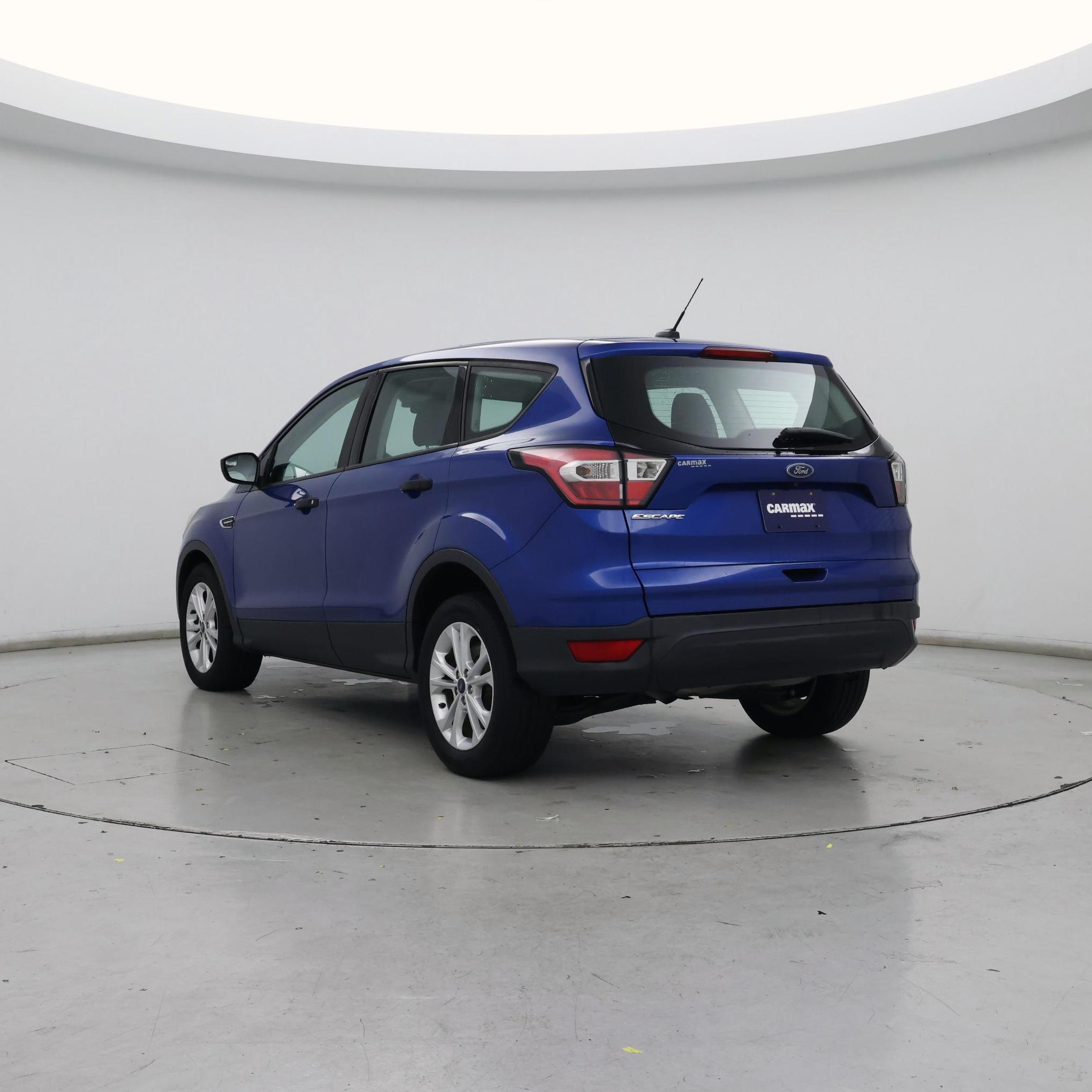 Thumbnail: 2017 Ford Escape - 2