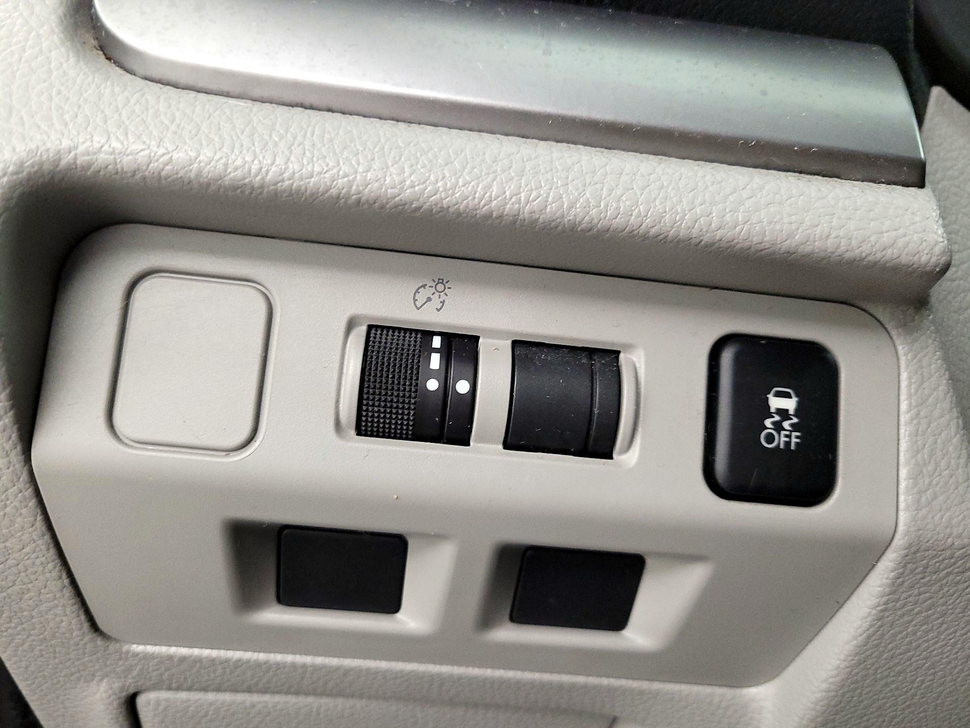 Thumbnail: 2016 Subaru Forester - 13