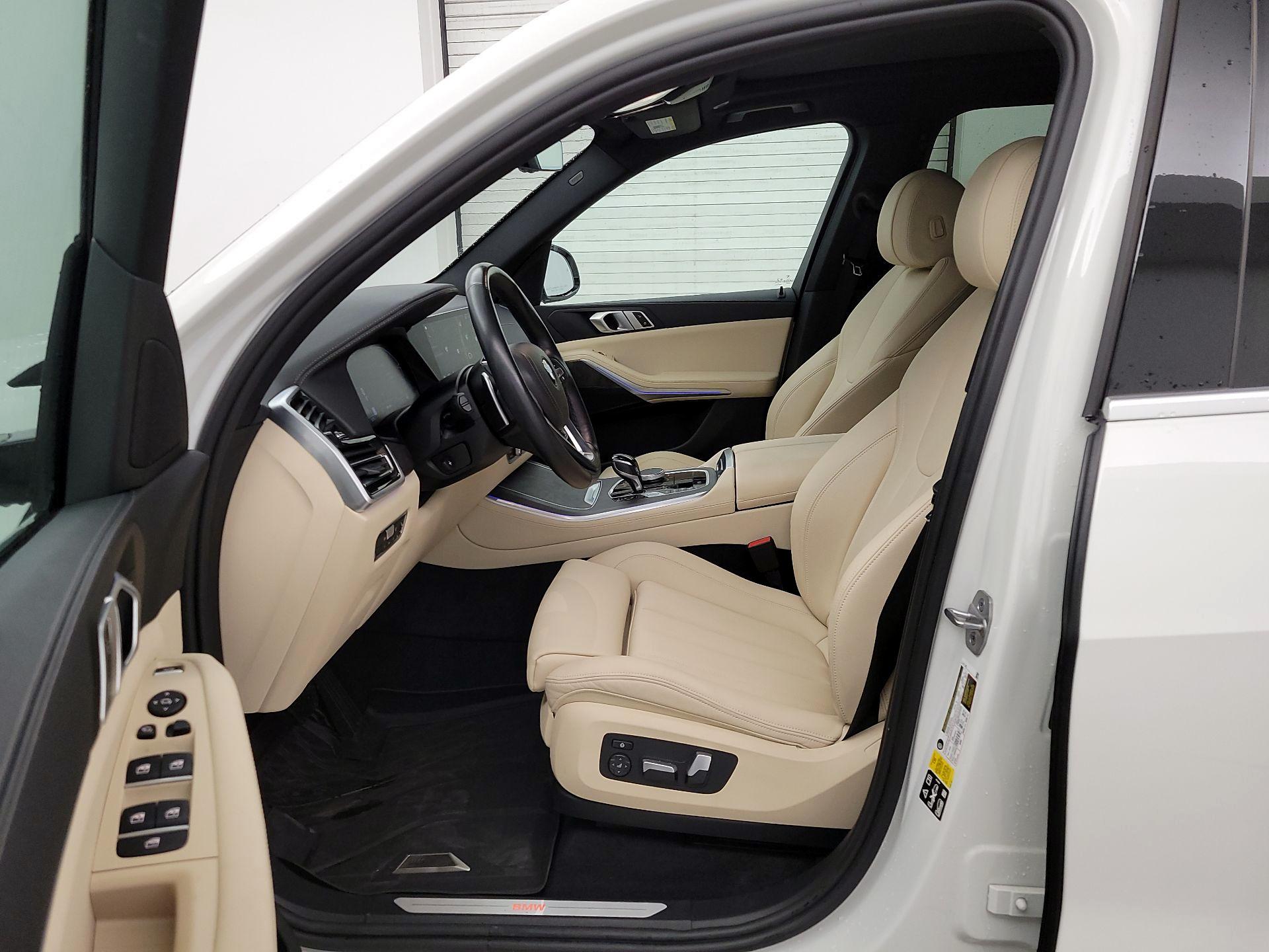 Thumbnail: 2022 BMW X5 - 11