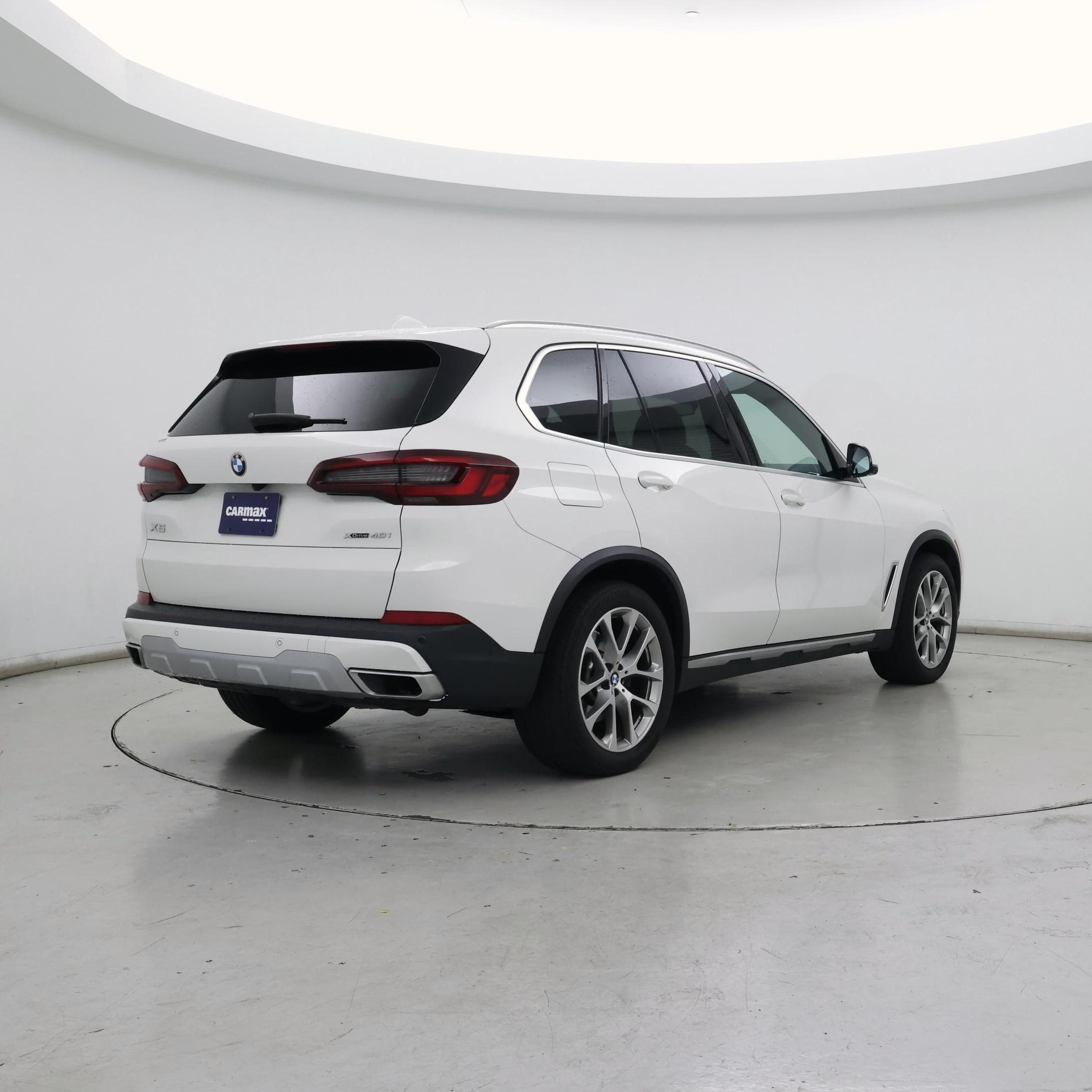 Thumbnail: 2022 BMW X5 - 8