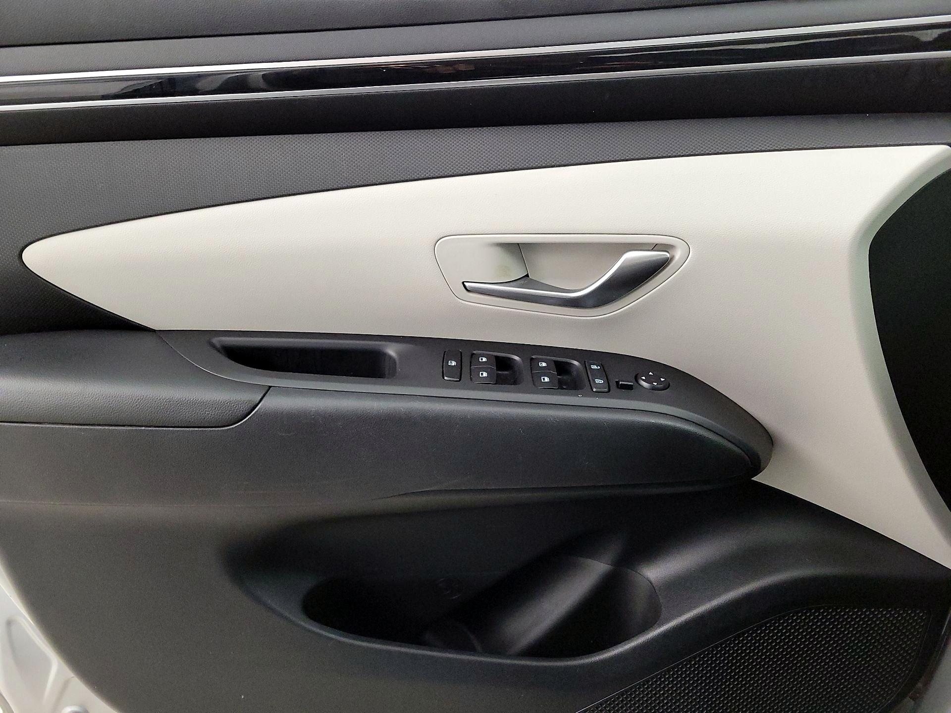 Thumbnail: 2022 Hyundai Tucson - 12