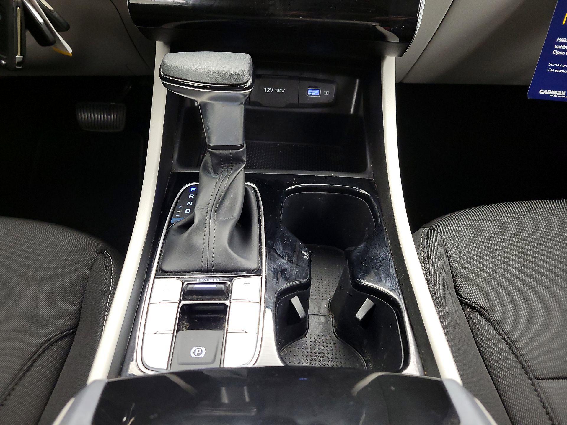 Thumbnail: 2022 Hyundai Tucson - 17