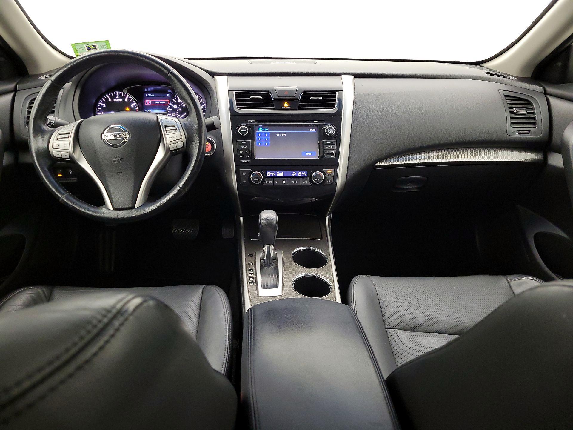 Thumbnail: 2014 Nissan Altima - 9