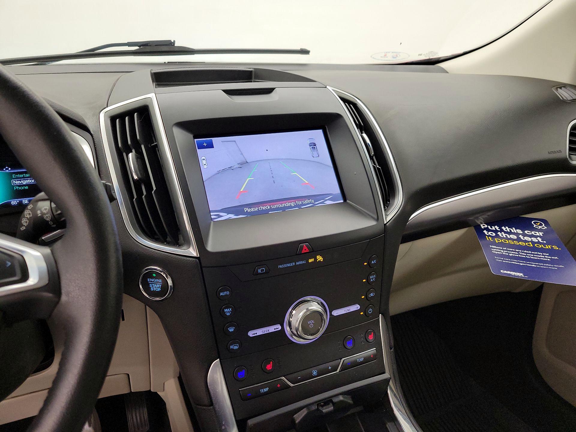 Thumbnail: 2020 Ford Edge - 15