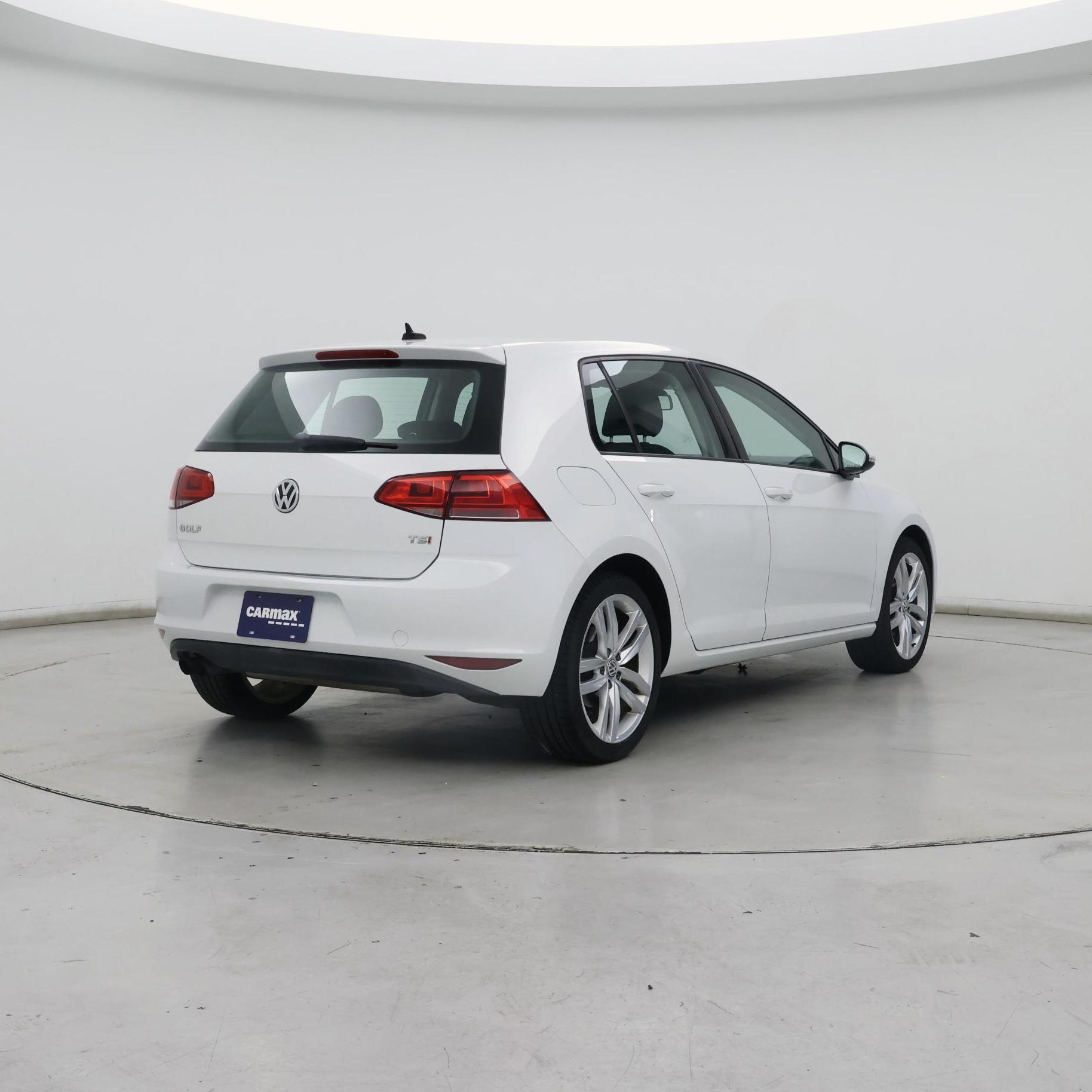 Thumbnail: 2015 Volkswagen Golf - 8