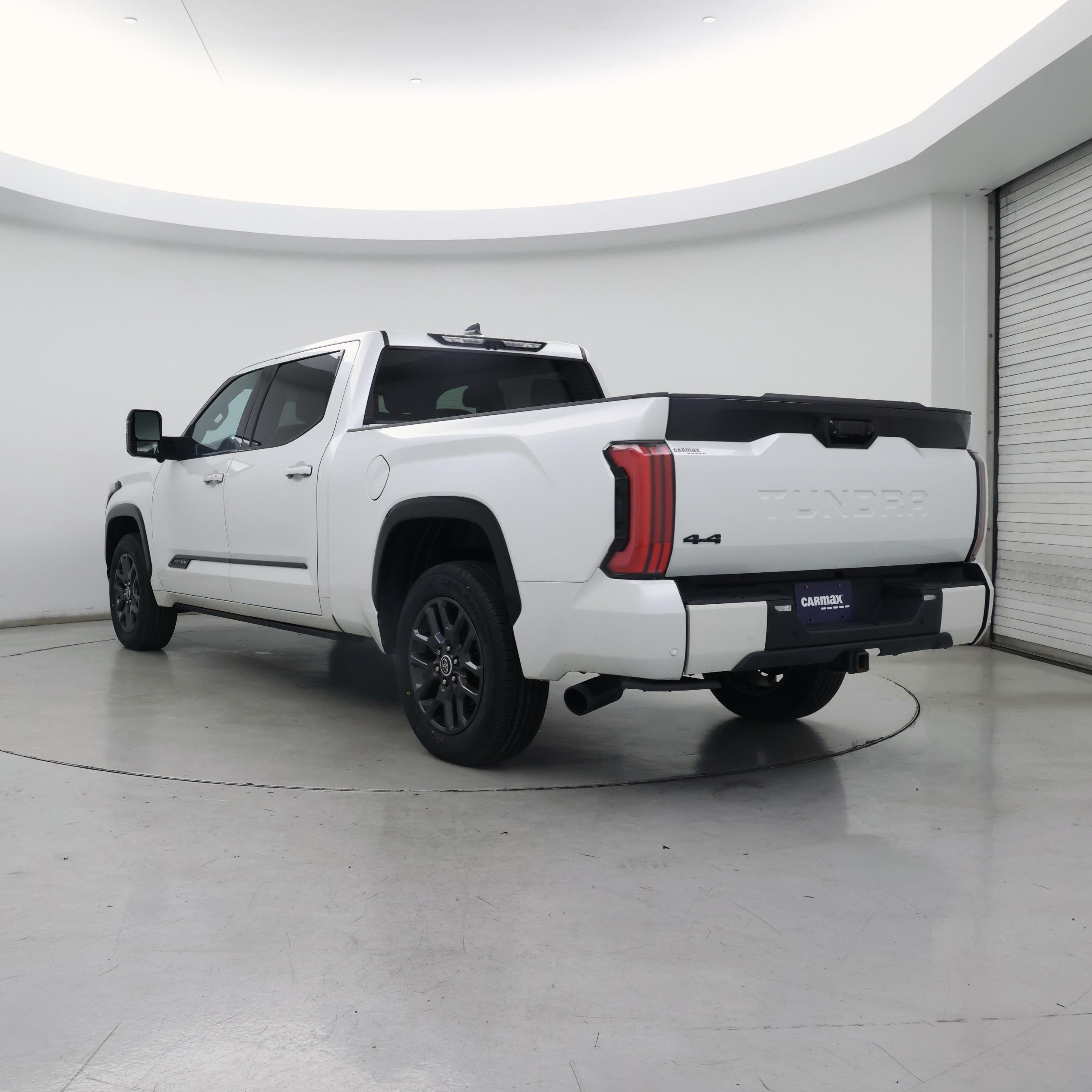 Thumbnail: 2022 Toyota Tundra - 2