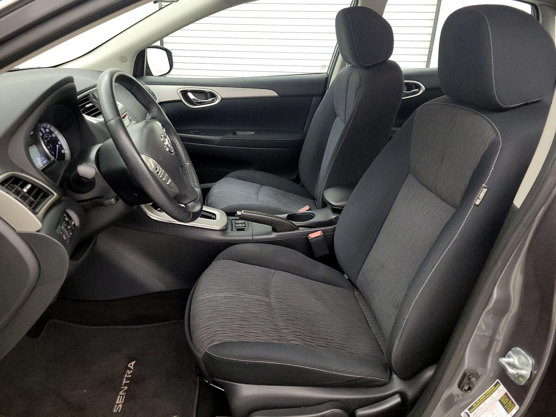 Thumbnail: 2015 Nissan Sentra - 11