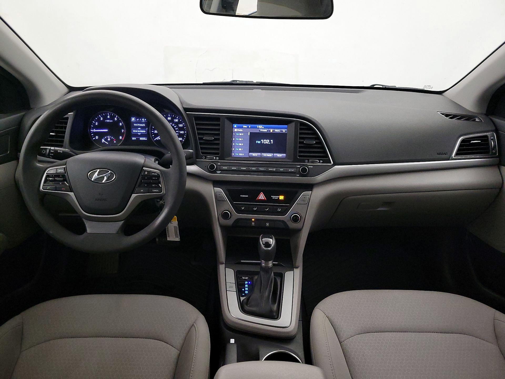 Thumbnail: 2018 Hyundai Elantra - 9