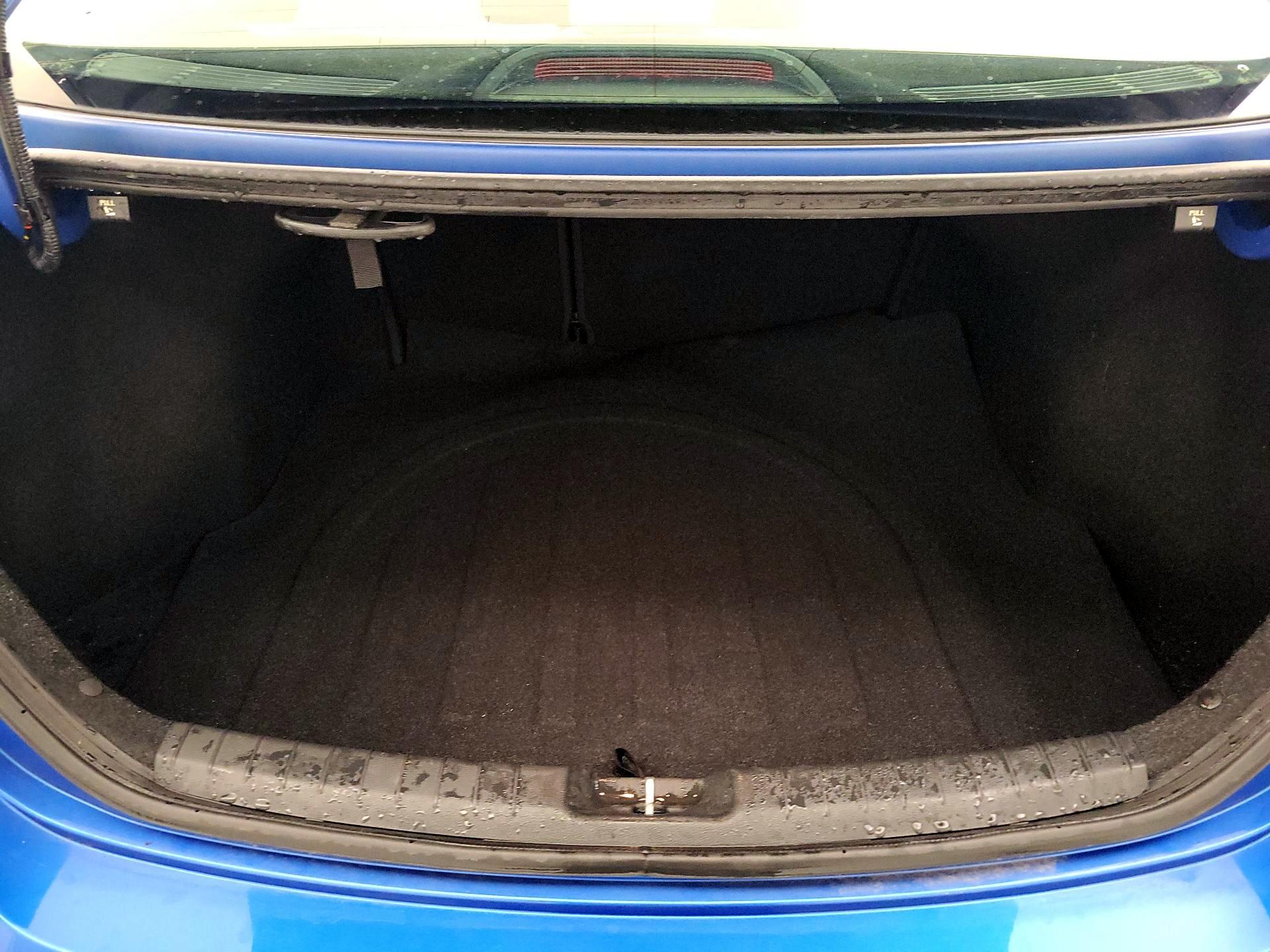 Thumbnail: 2018 Hyundai Elantra - 19