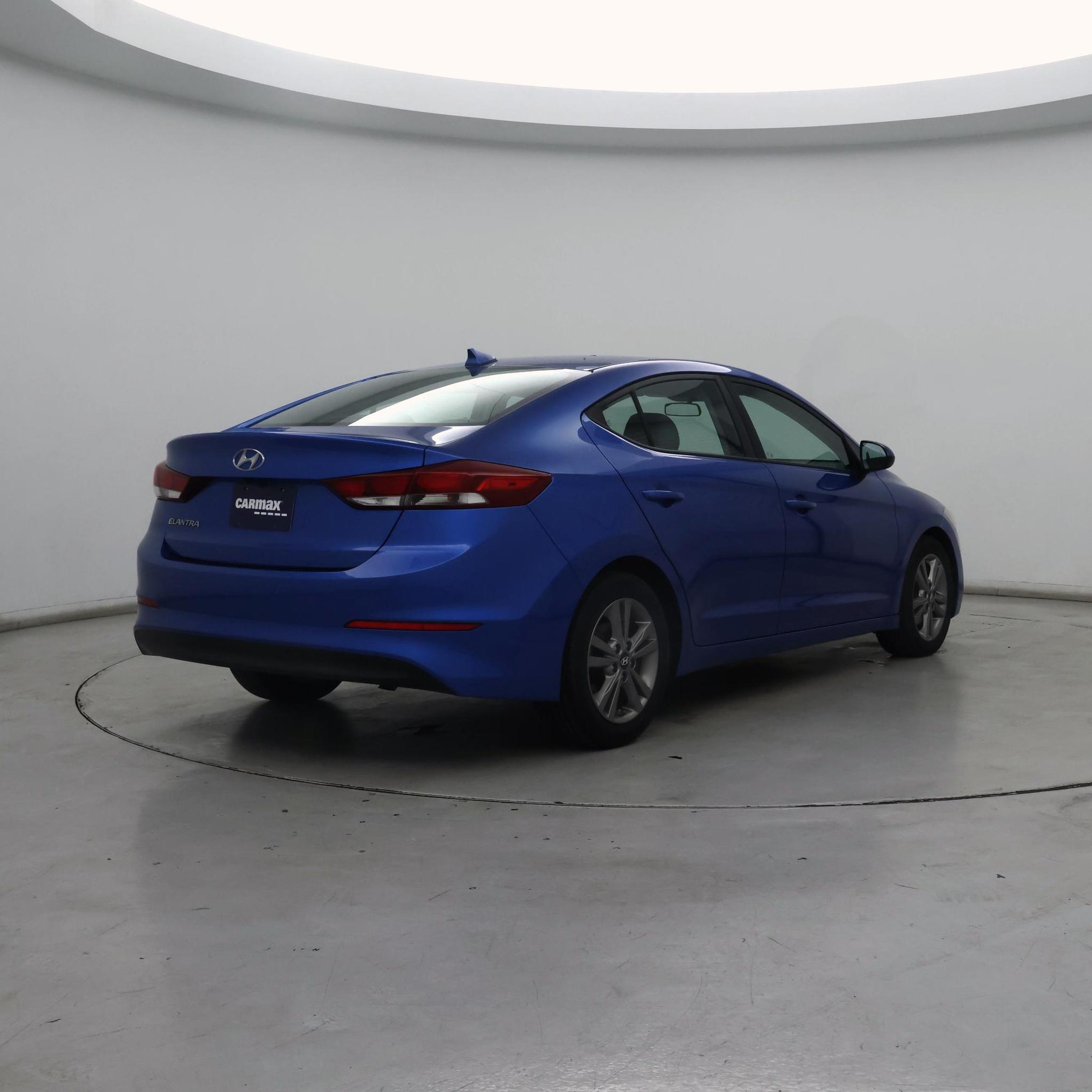 Thumbnail: 2018 Hyundai Elantra - 8