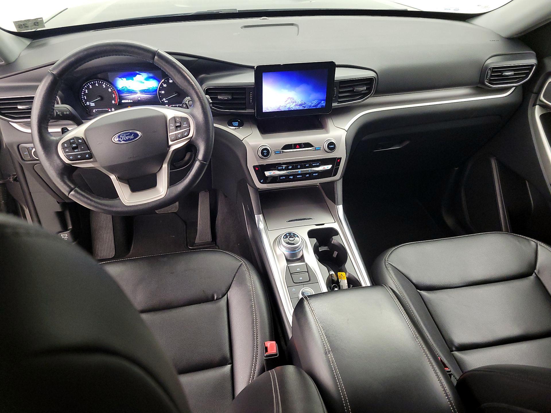 Thumbnail: 2020 Ford Explorer - 9