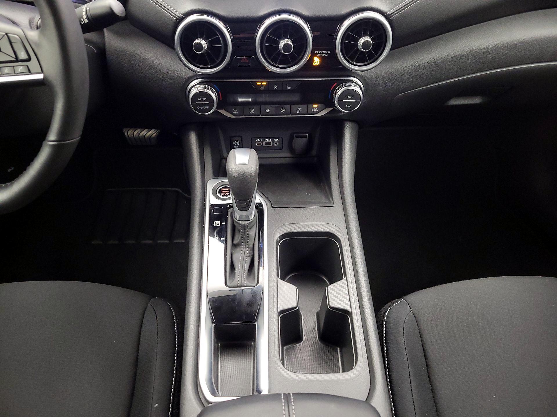 Thumbnail: 2025 Nissan Sentra - 17