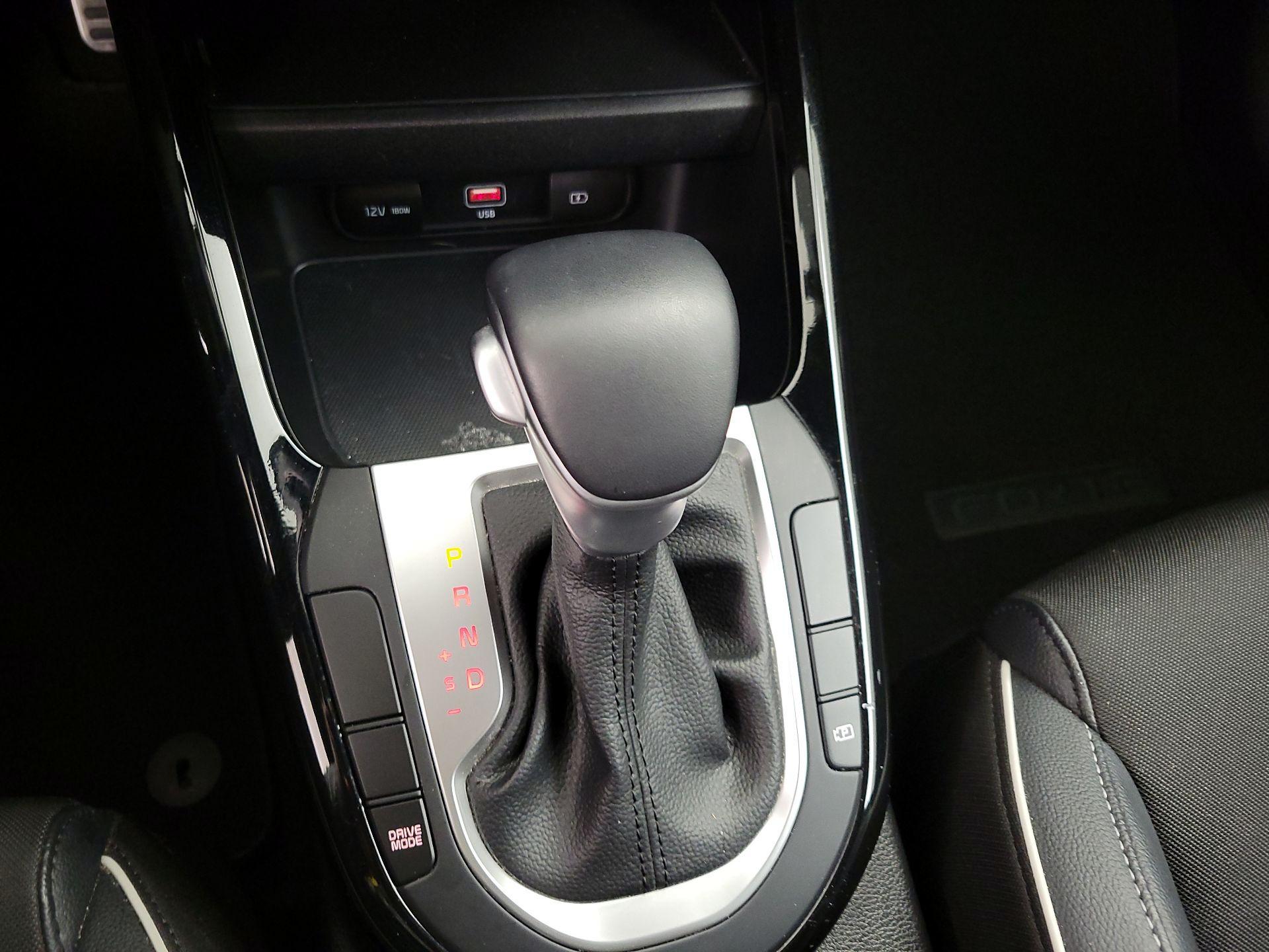 Thumbnail: 2023 Kia Forte - 17