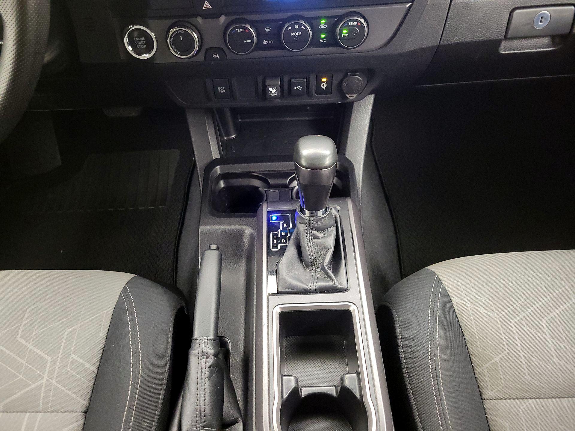 Thumbnail: 2023 Toyota Tacoma - 18