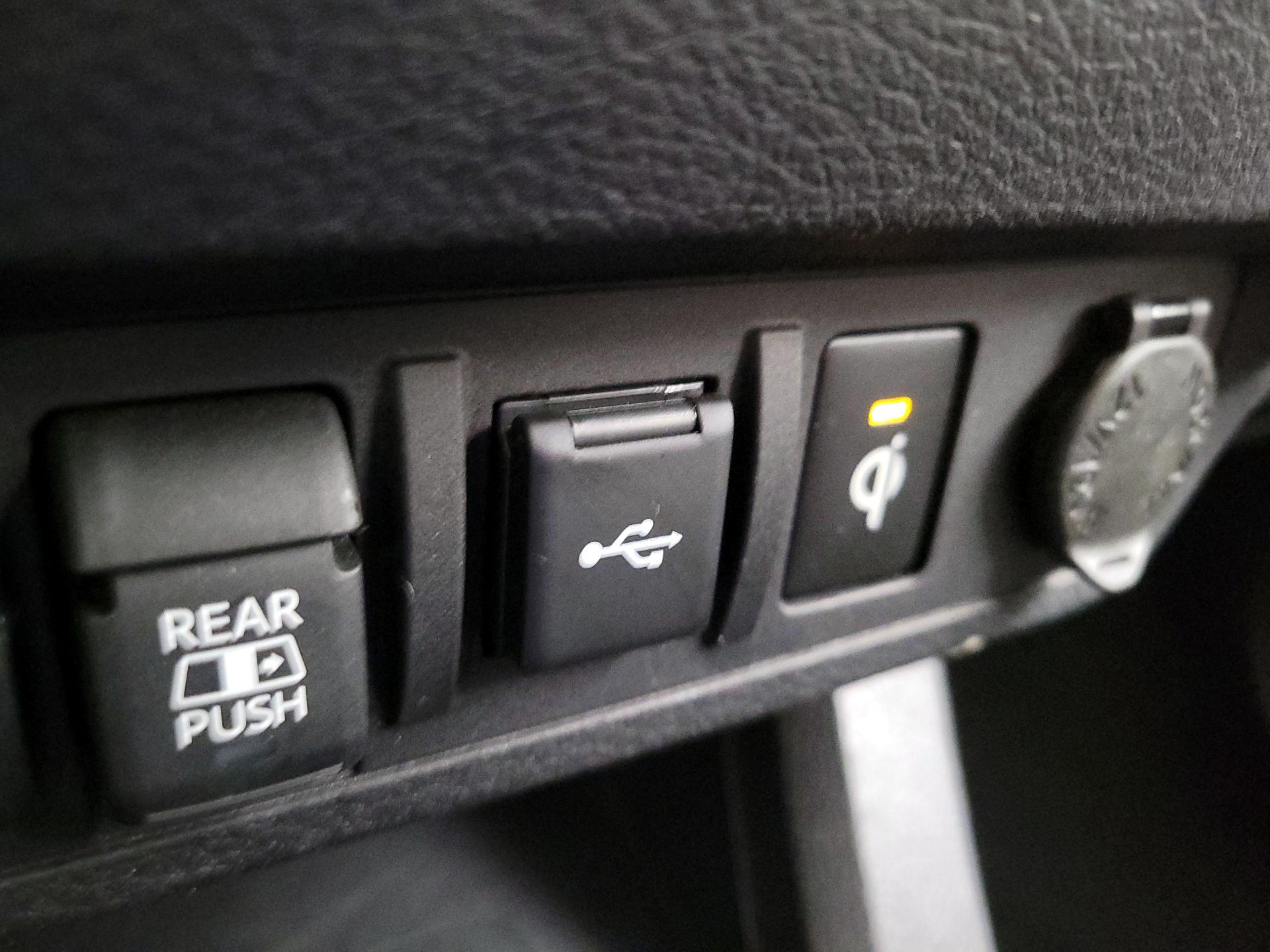 Thumbnail: 2023 Toyota Tacoma - 19