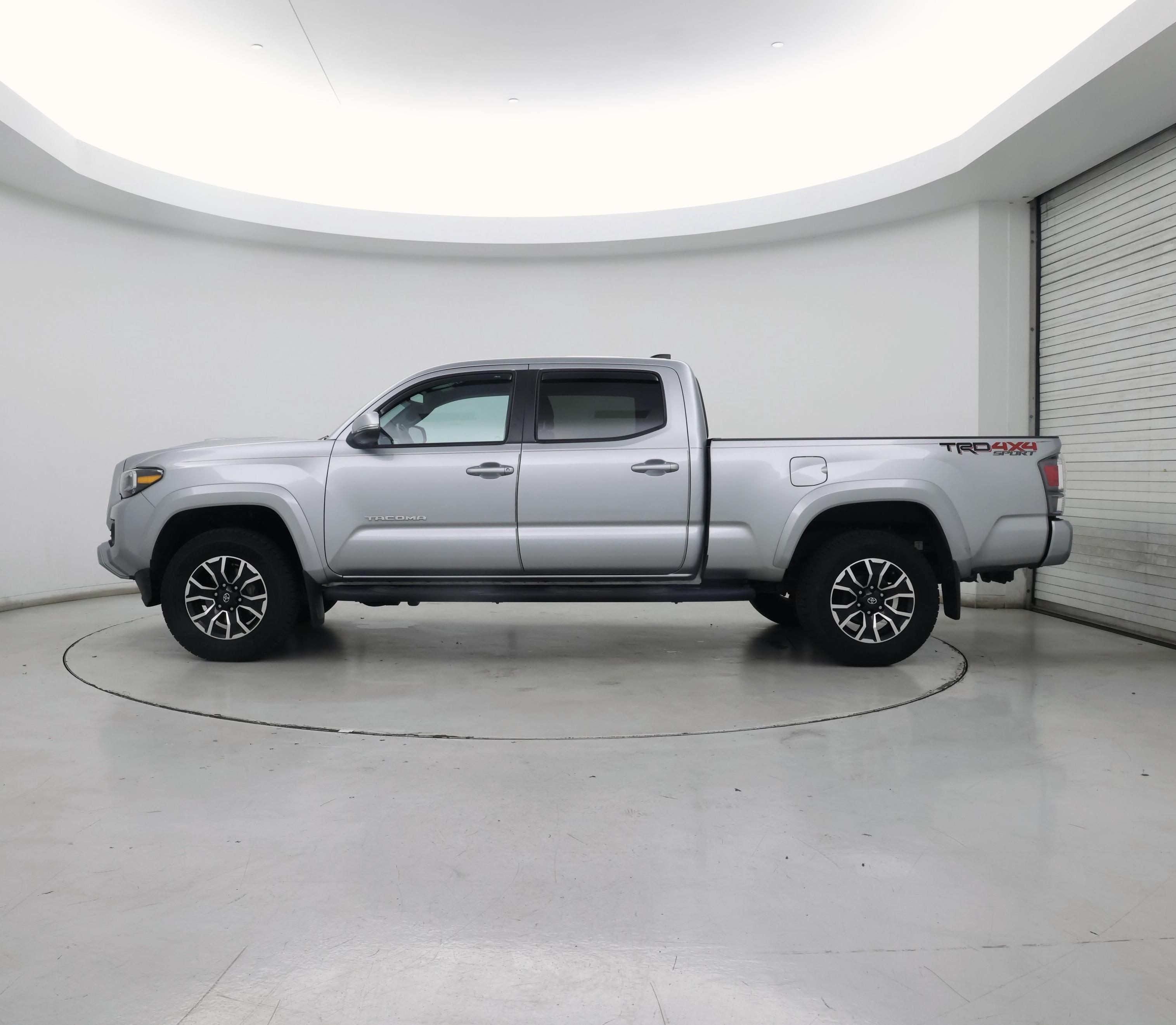 Thumbnail: 2023 Toyota Tacoma - 3