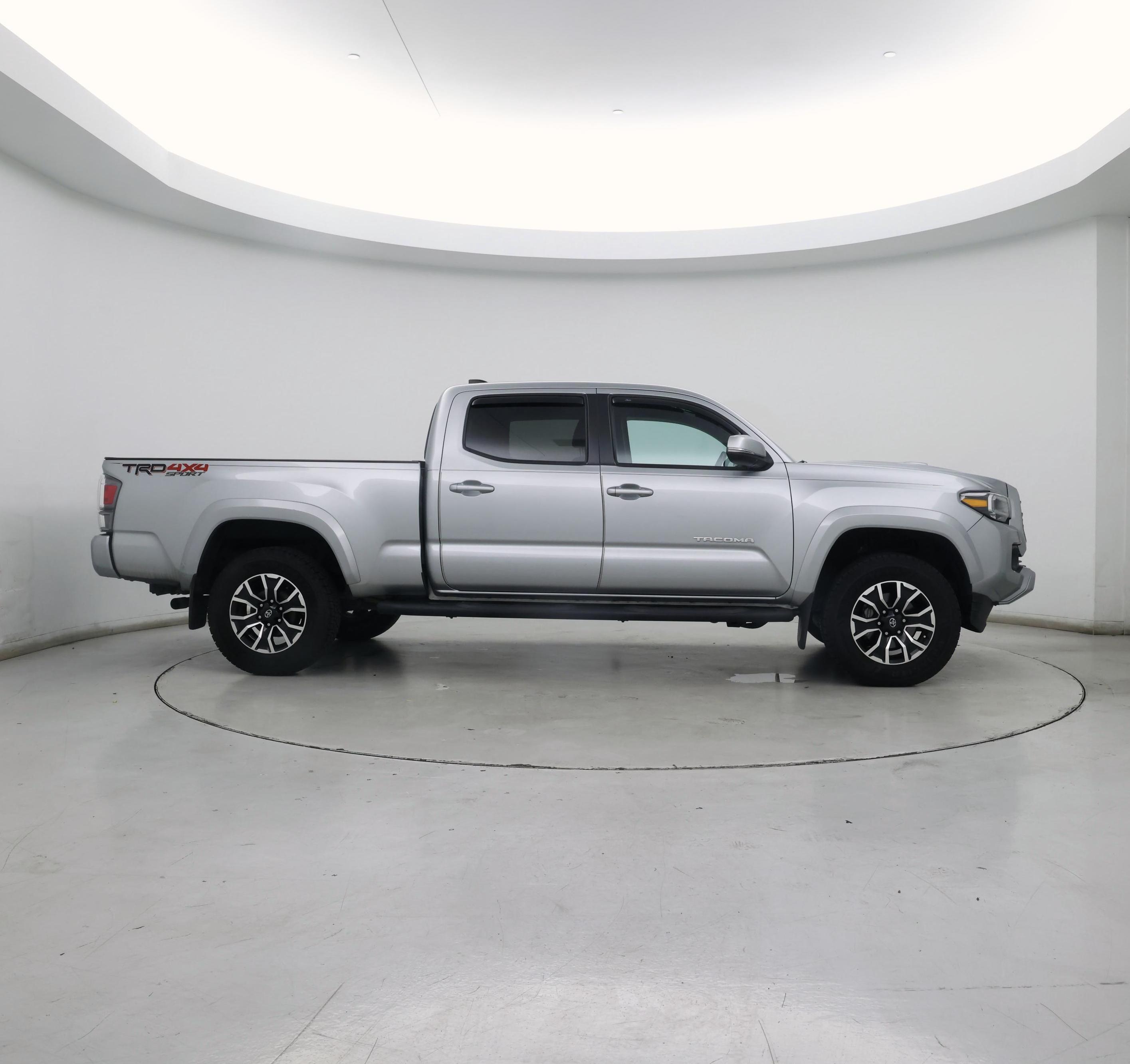 Thumbnail: 2023 Toyota Tacoma - 7