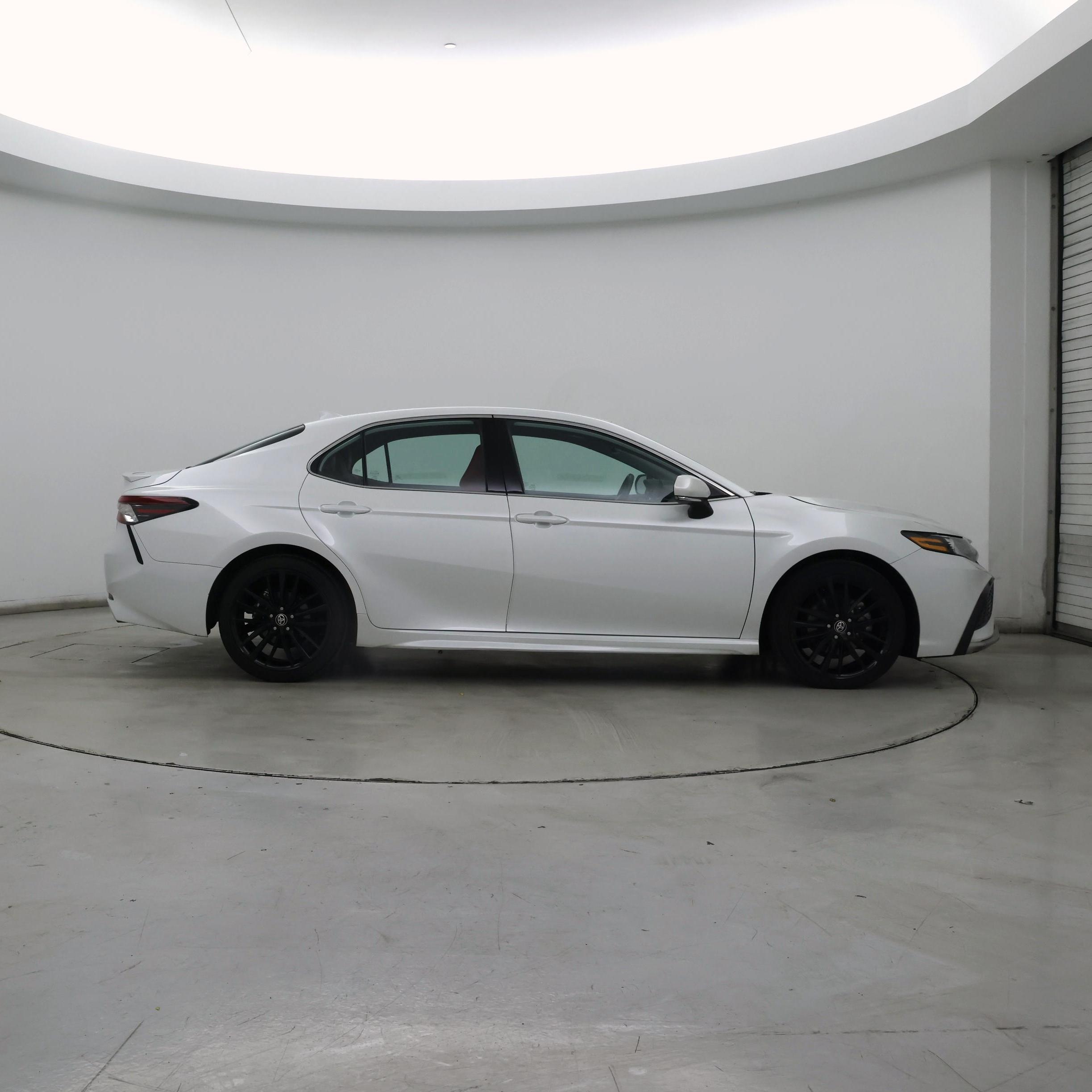 Thumbnail: 2024 Toyota Camry - 7