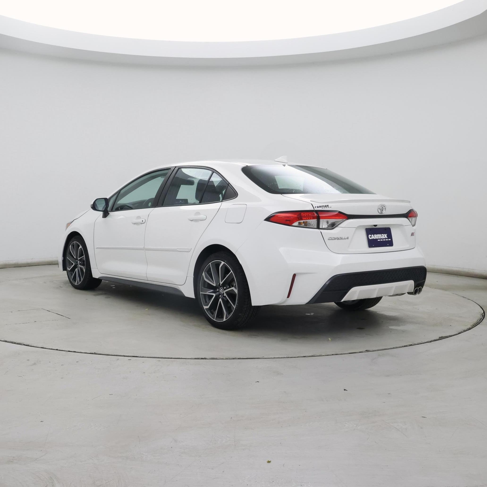 Thumbnail: 2021 Toyota Corolla - 2