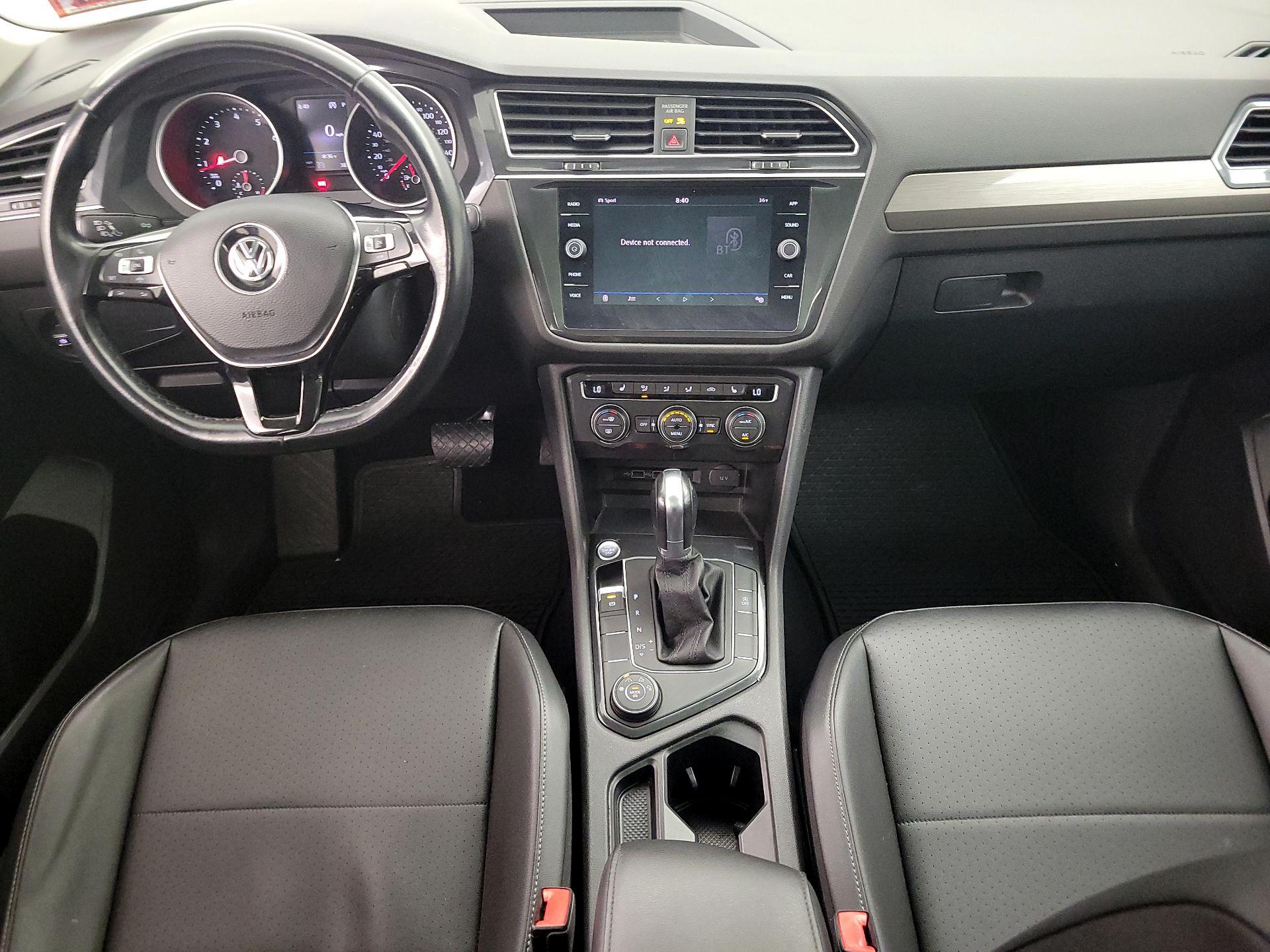 Thumbnail: 2019 Volkswagen Tiguan - 9