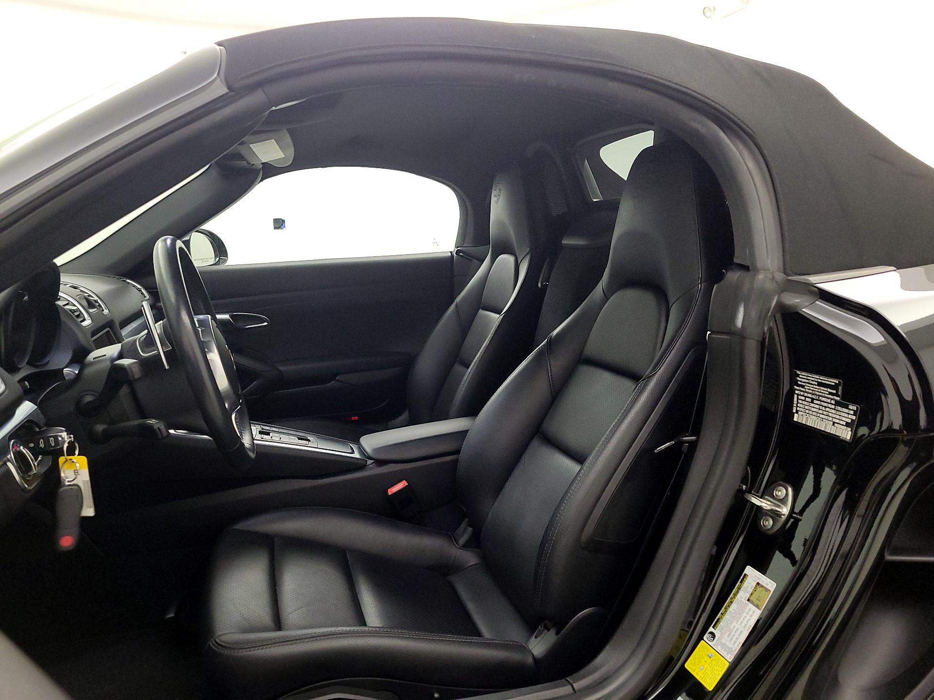 Thumbnail: 2016 Porsche Boxster - 19