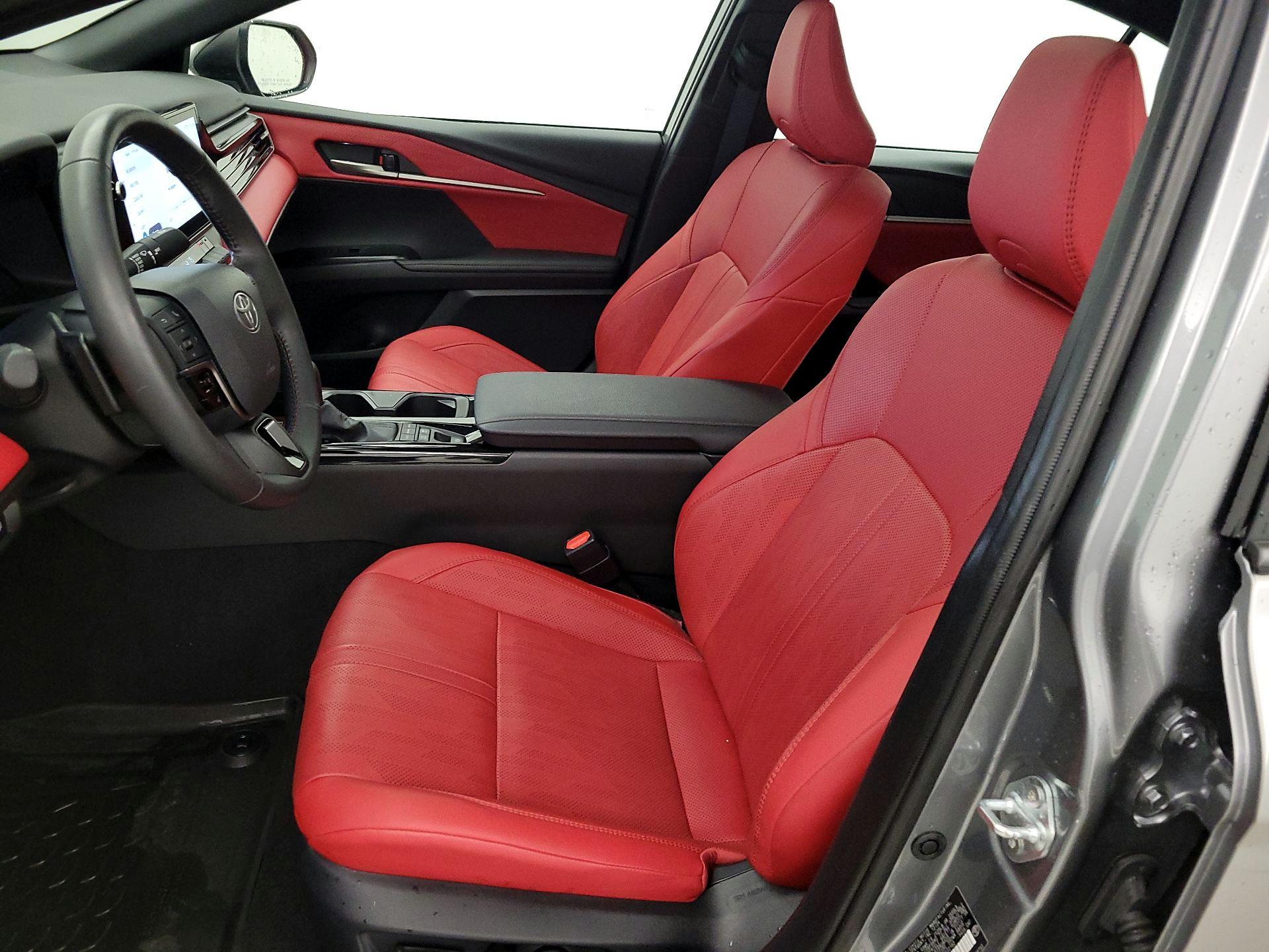 Thumbnail: 2025 Toyota Camry - 11