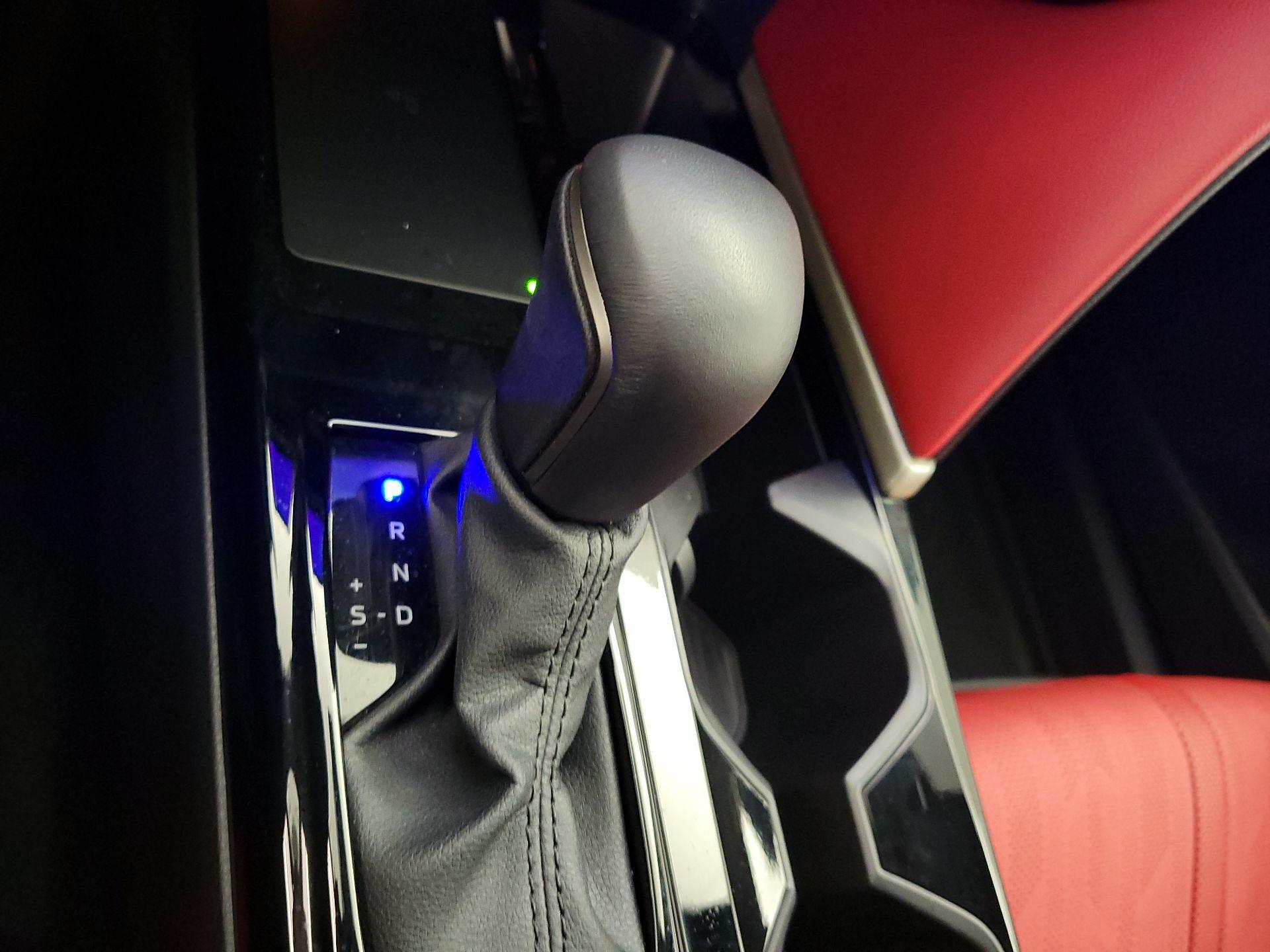 Thumbnail: 2025 Toyota Camry - 17