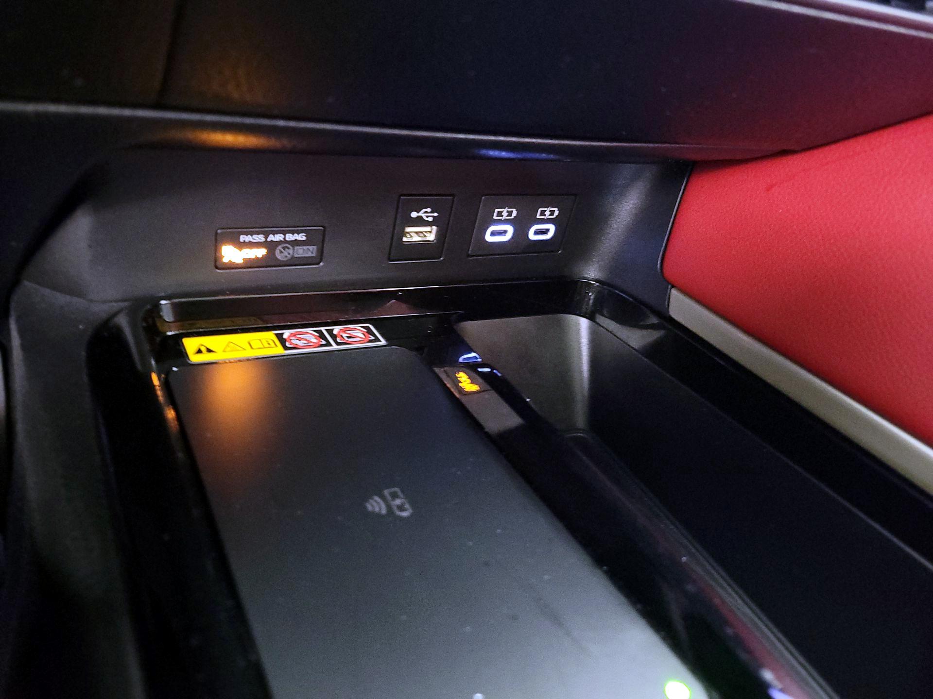 Thumbnail: 2025 Toyota Camry - 18