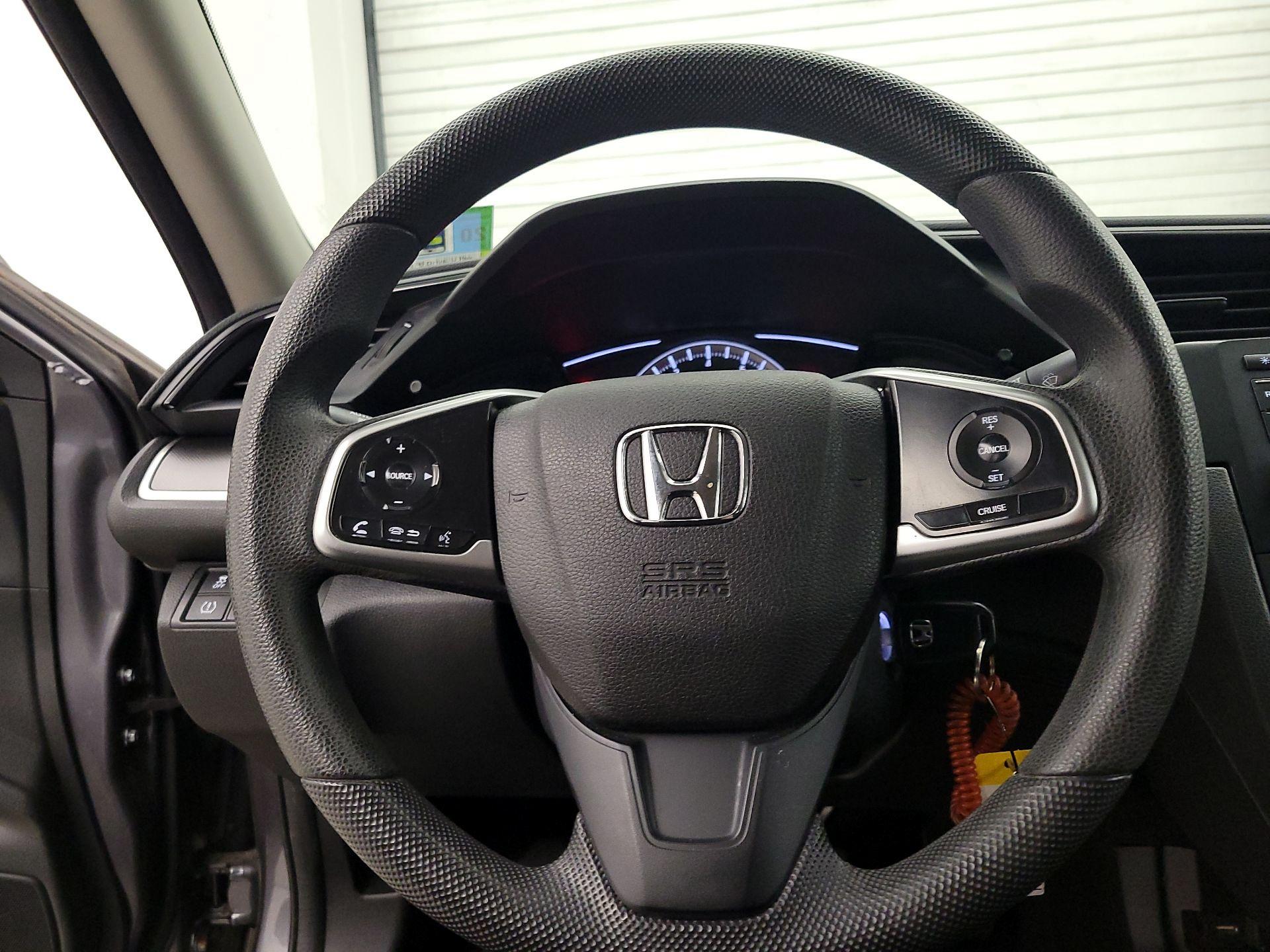 Thumbnail: 2018 Honda Civic - 10