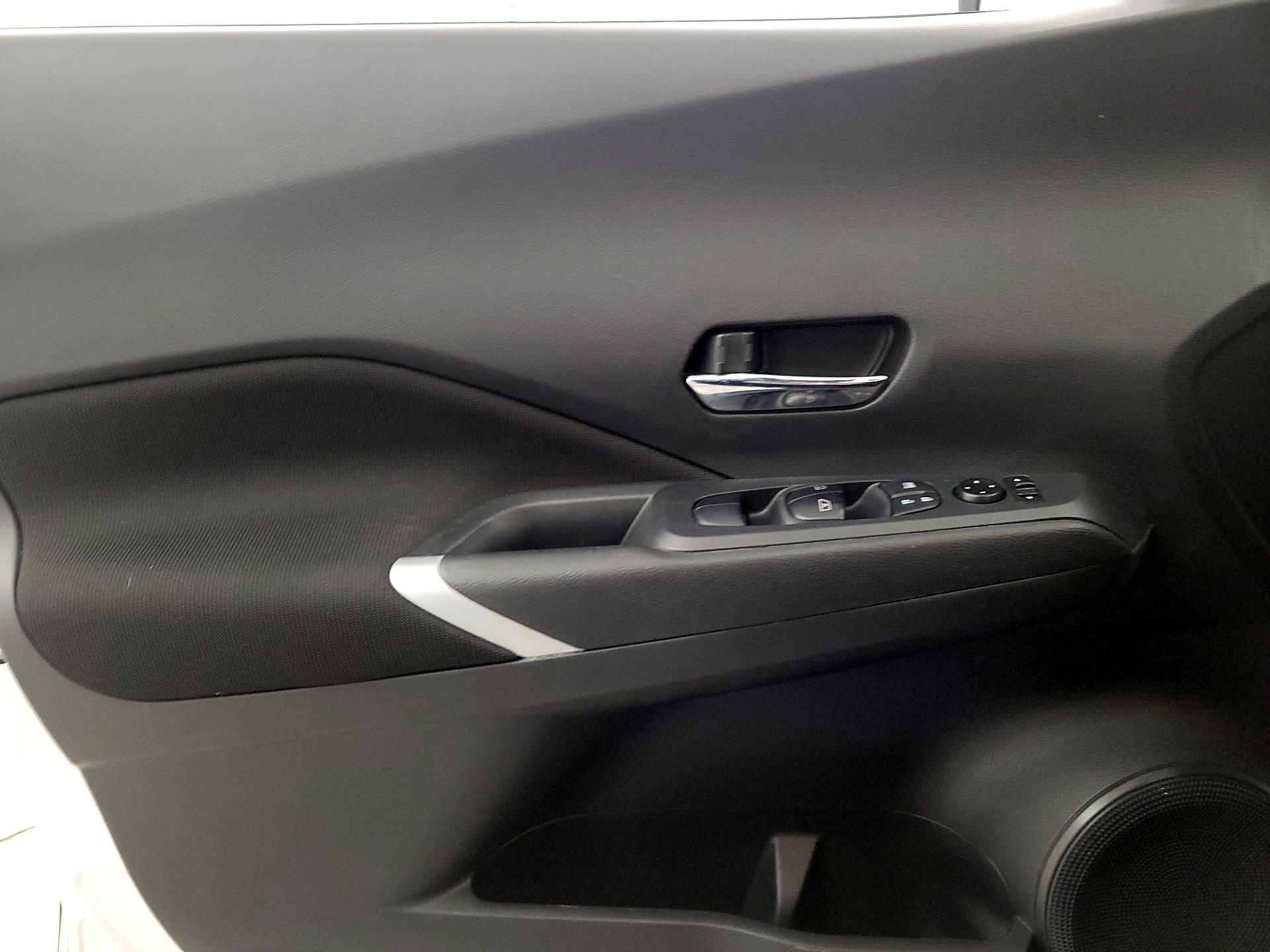 Thumbnail: 2023 Nissan Kicks - 12