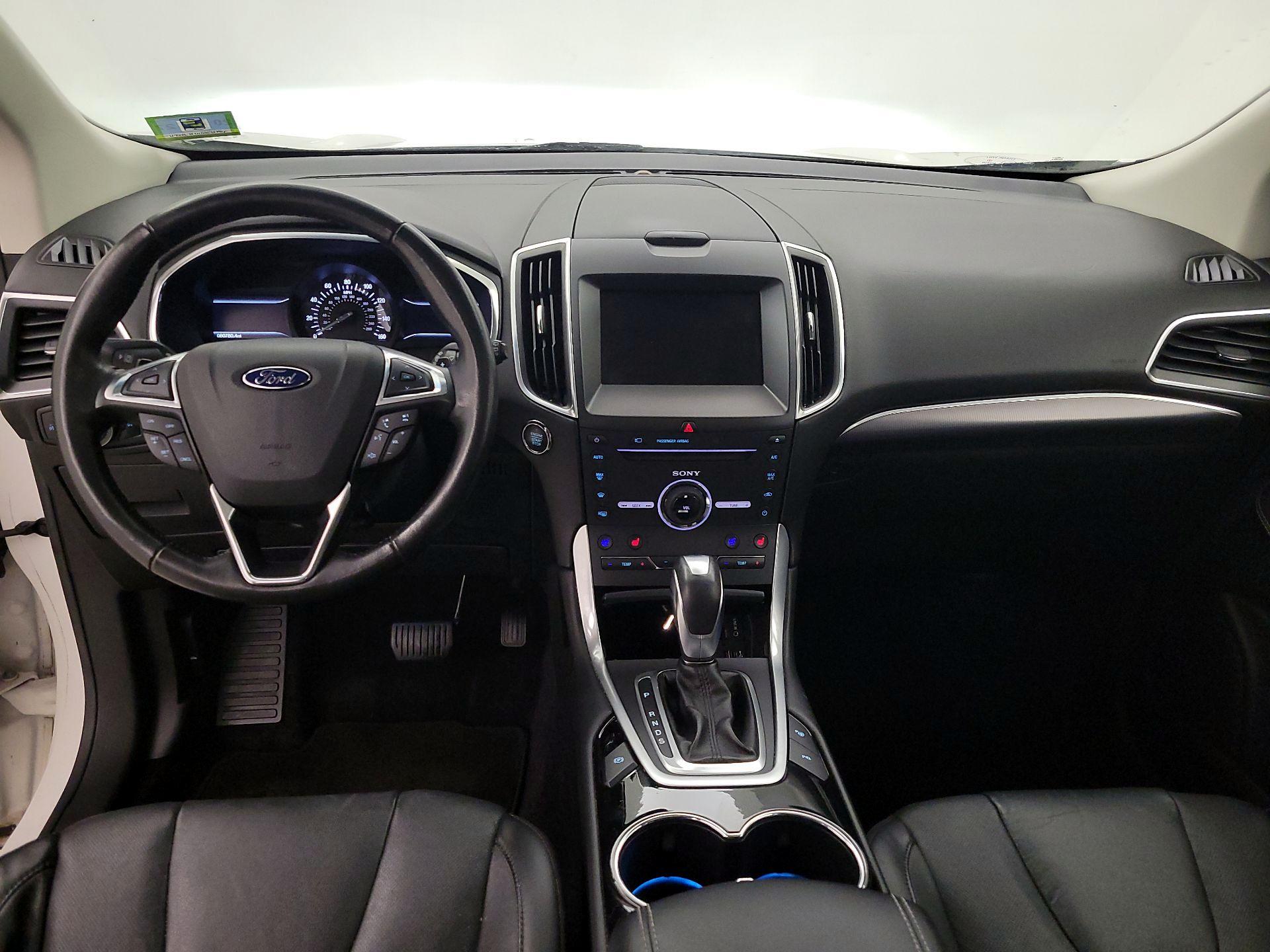 Thumbnail: 2015 Ford Edge - 9