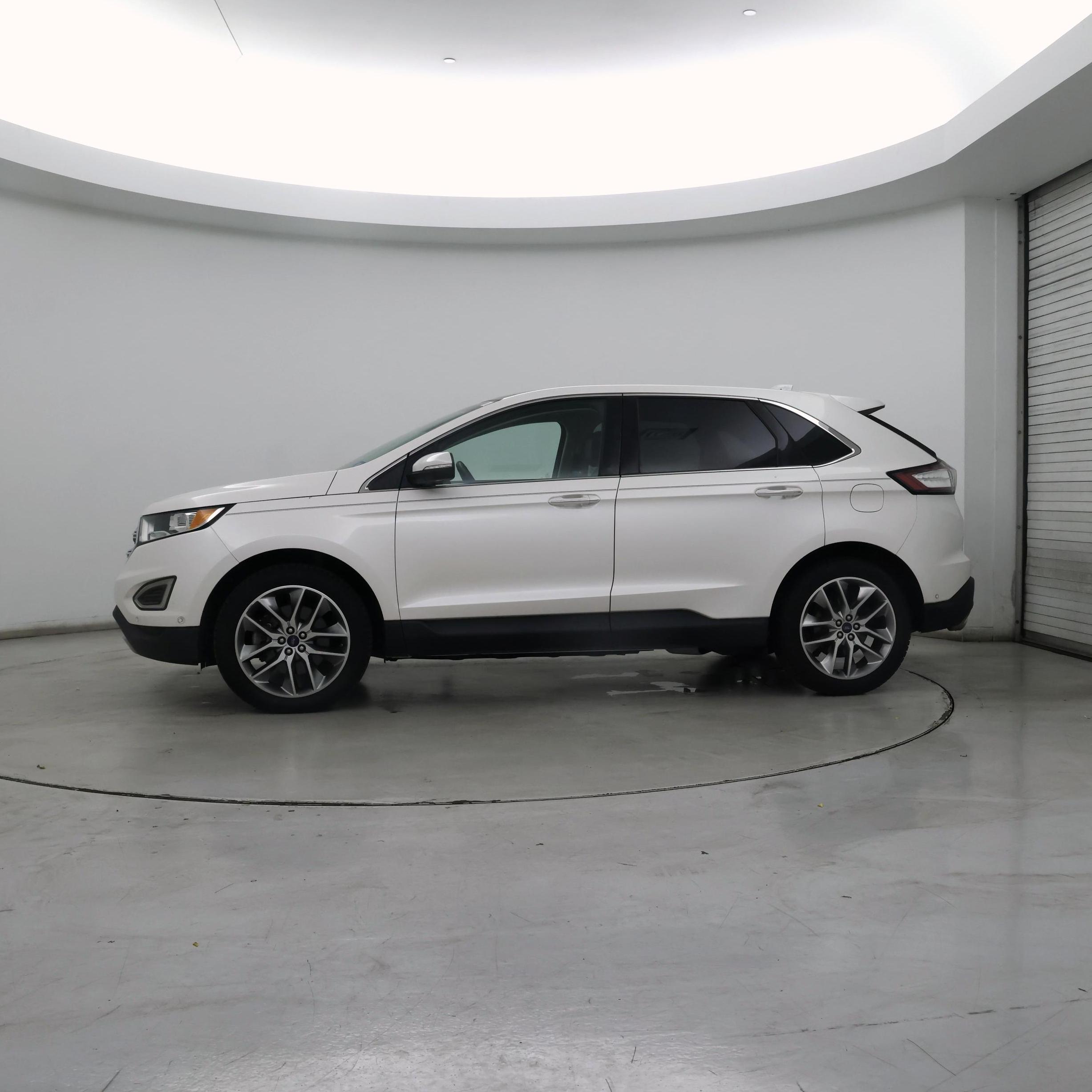 Thumbnail: 2015 Ford Edge - 3