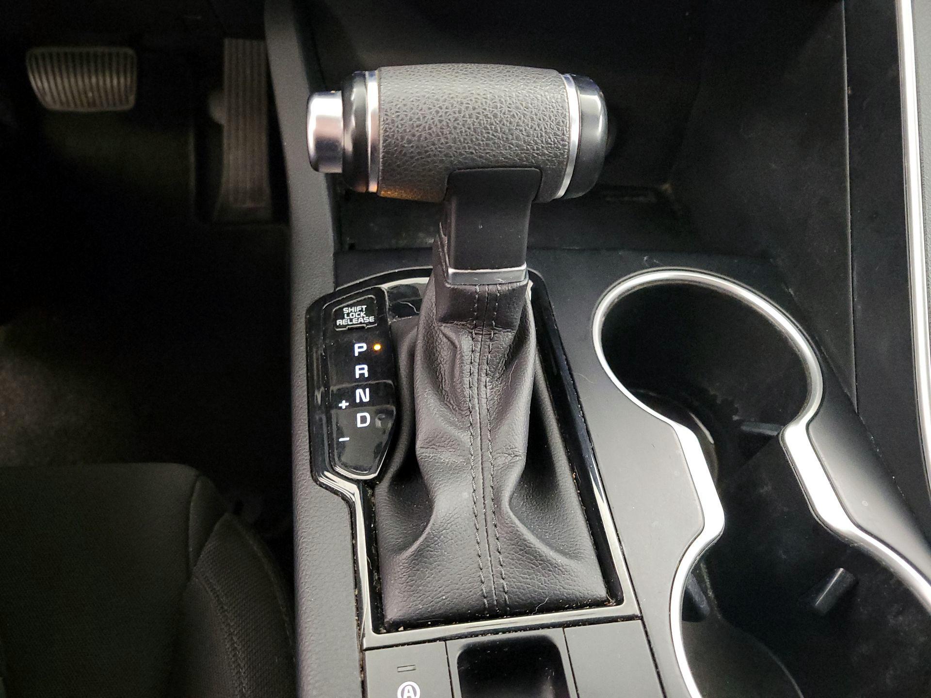 Thumbnail: 2021 Kia K5 - 17