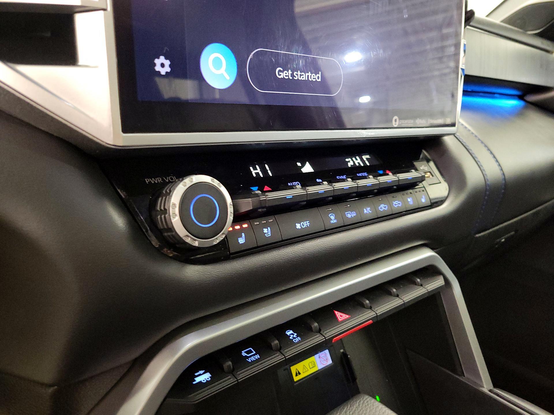 Thumbnail: 2024 Toyota Tundra - 17