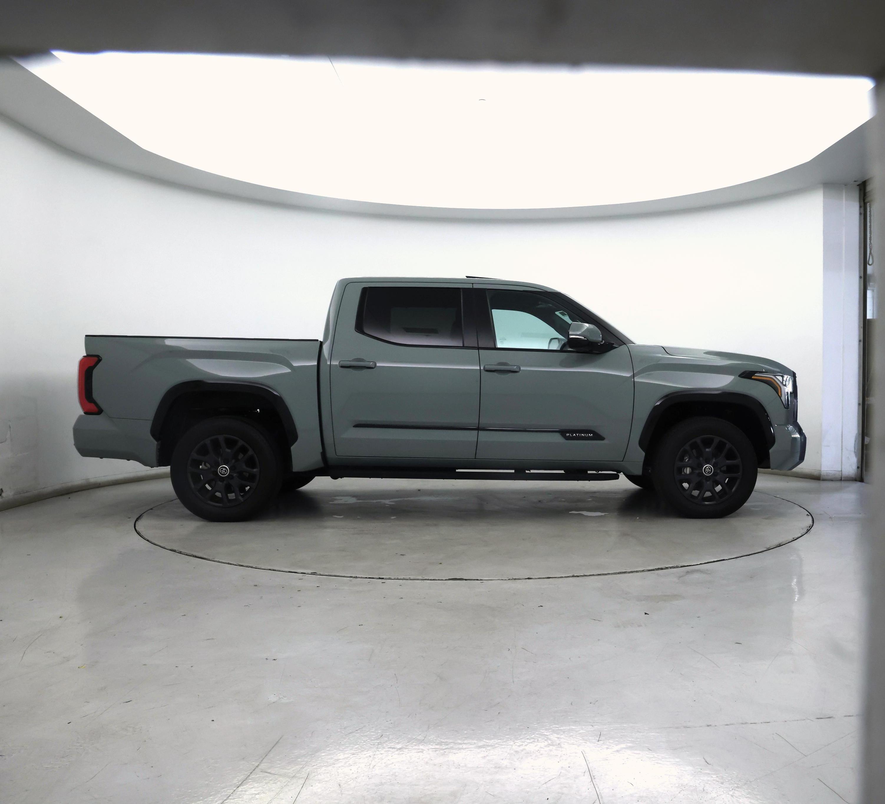 Thumbnail: 2024 Toyota Tundra - 7