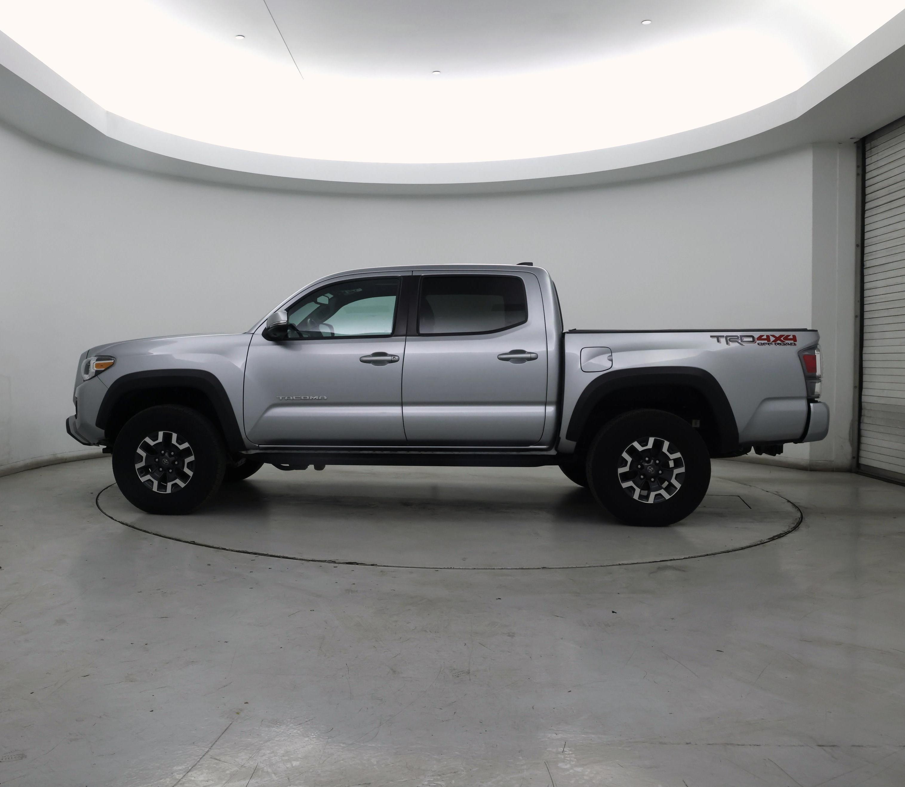 Thumbnail: 2023 Toyota Tacoma - 3