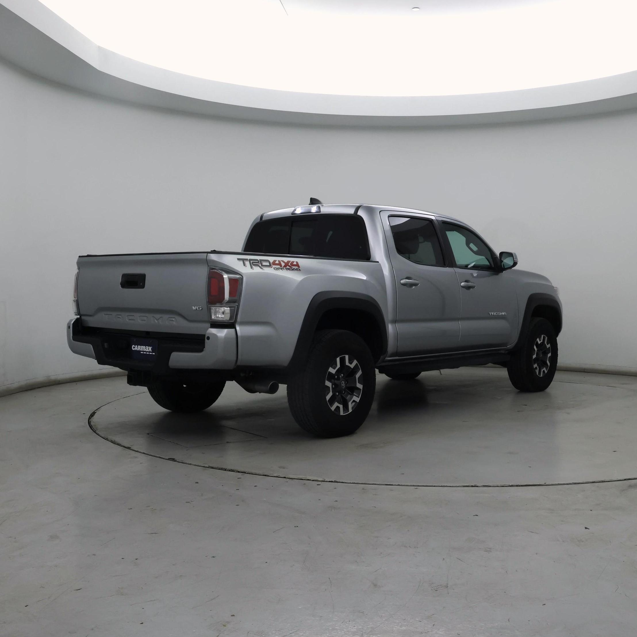 Thumbnail: 2023 Toyota Tacoma - 8